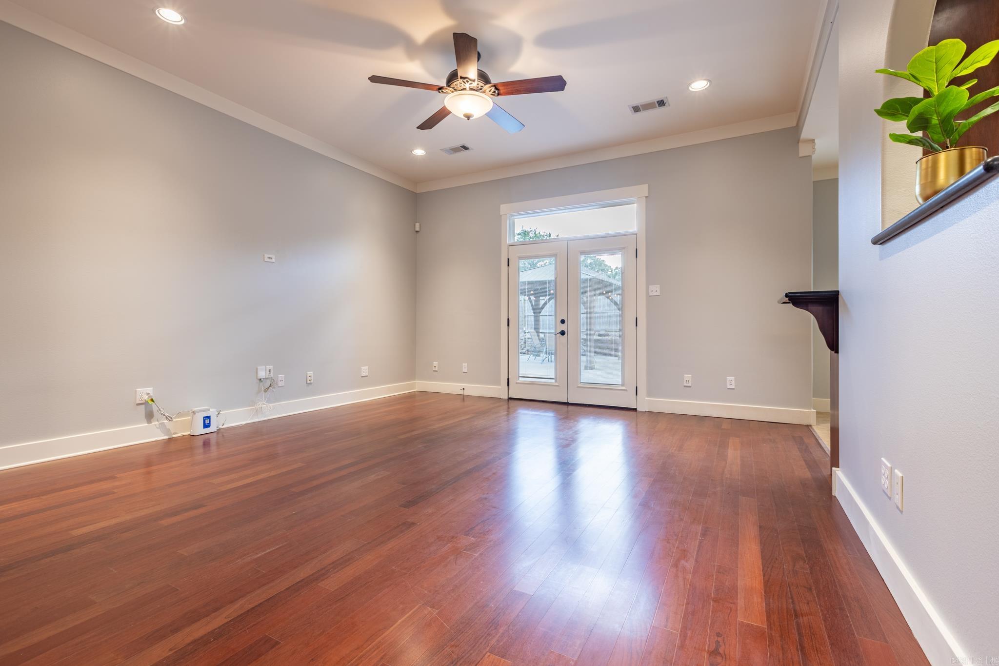 GLENN HILLS ADDN - Residential