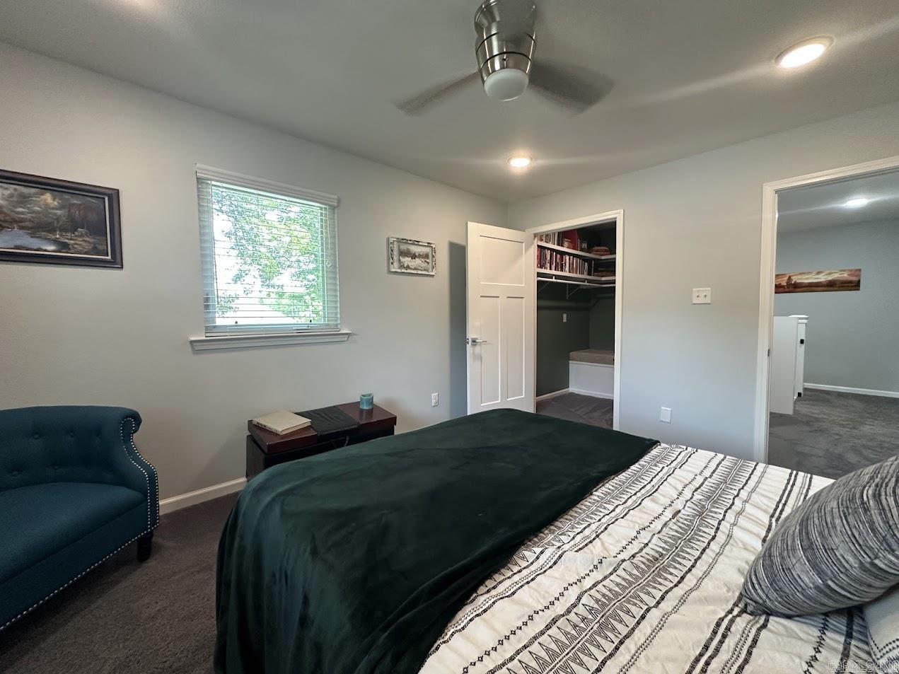 WHISPERING HILLS - Residential