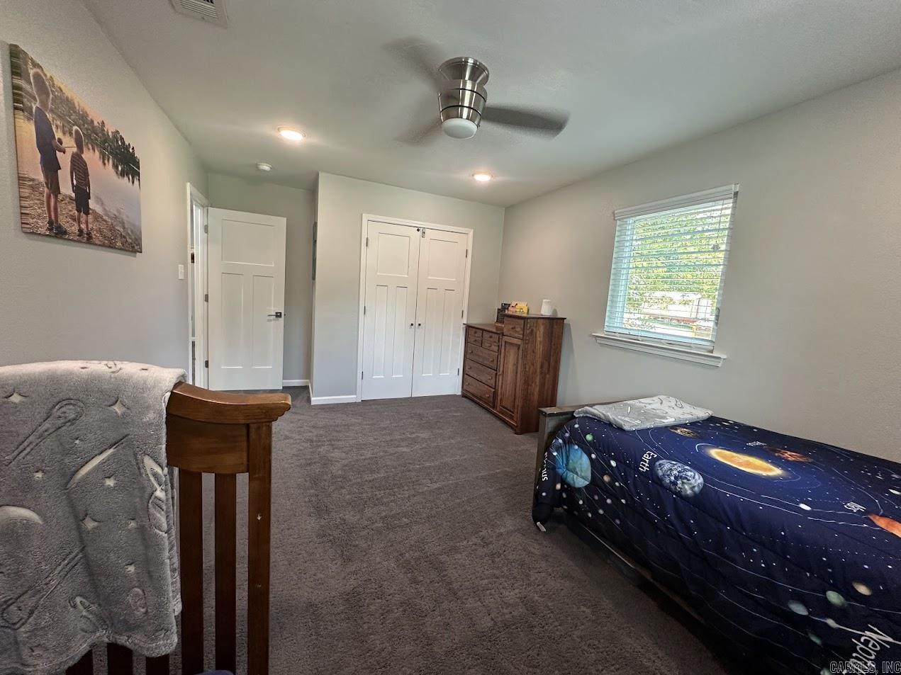 WHISPERING HILLS - Residential