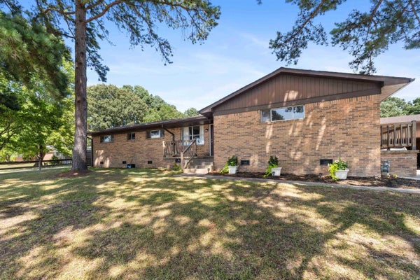 1821 E LAKEVIEW, BENTON, AR 72015 - Image a486493aa7217c4cf8dffb006bdd5b81/4093465384