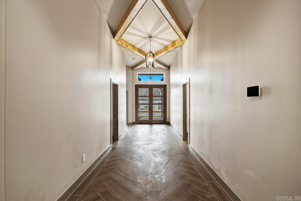 ARLINGTON PARK - Residential