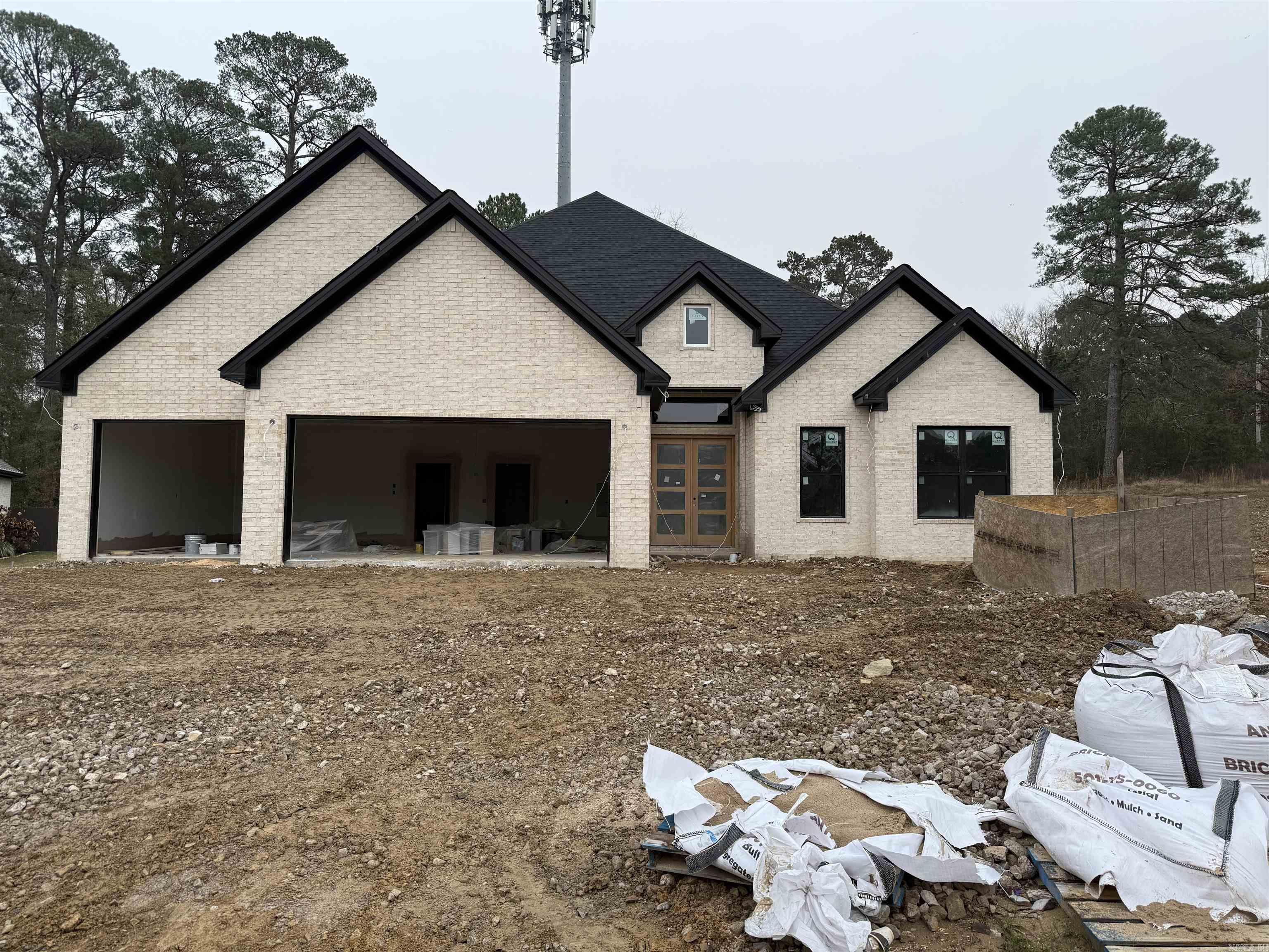 ARLINGTON PARK - Residential