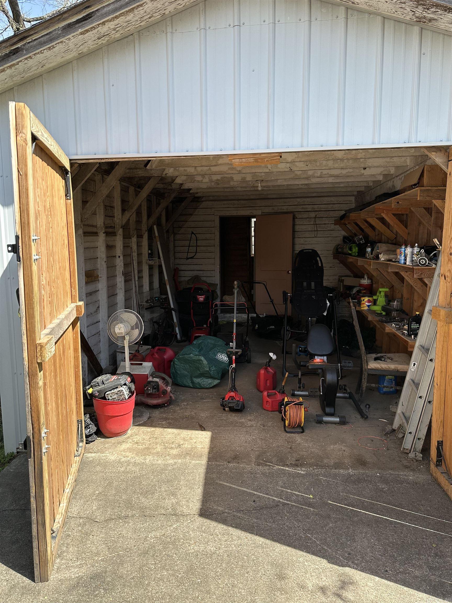 BALD KNOB OUTLOTS - Residential