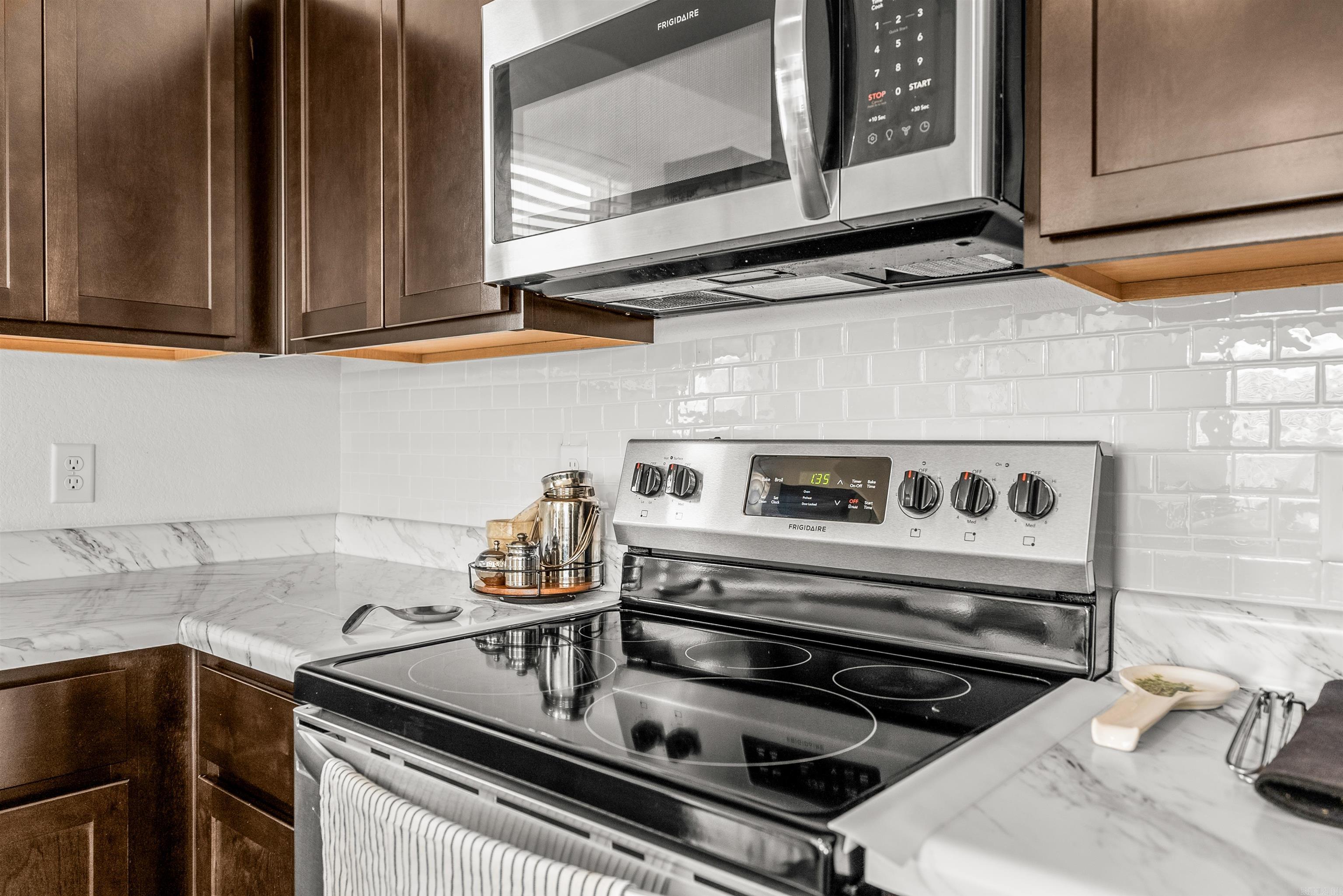 CYPRESS BEND AT WHITE OAK CROSSI - Residential