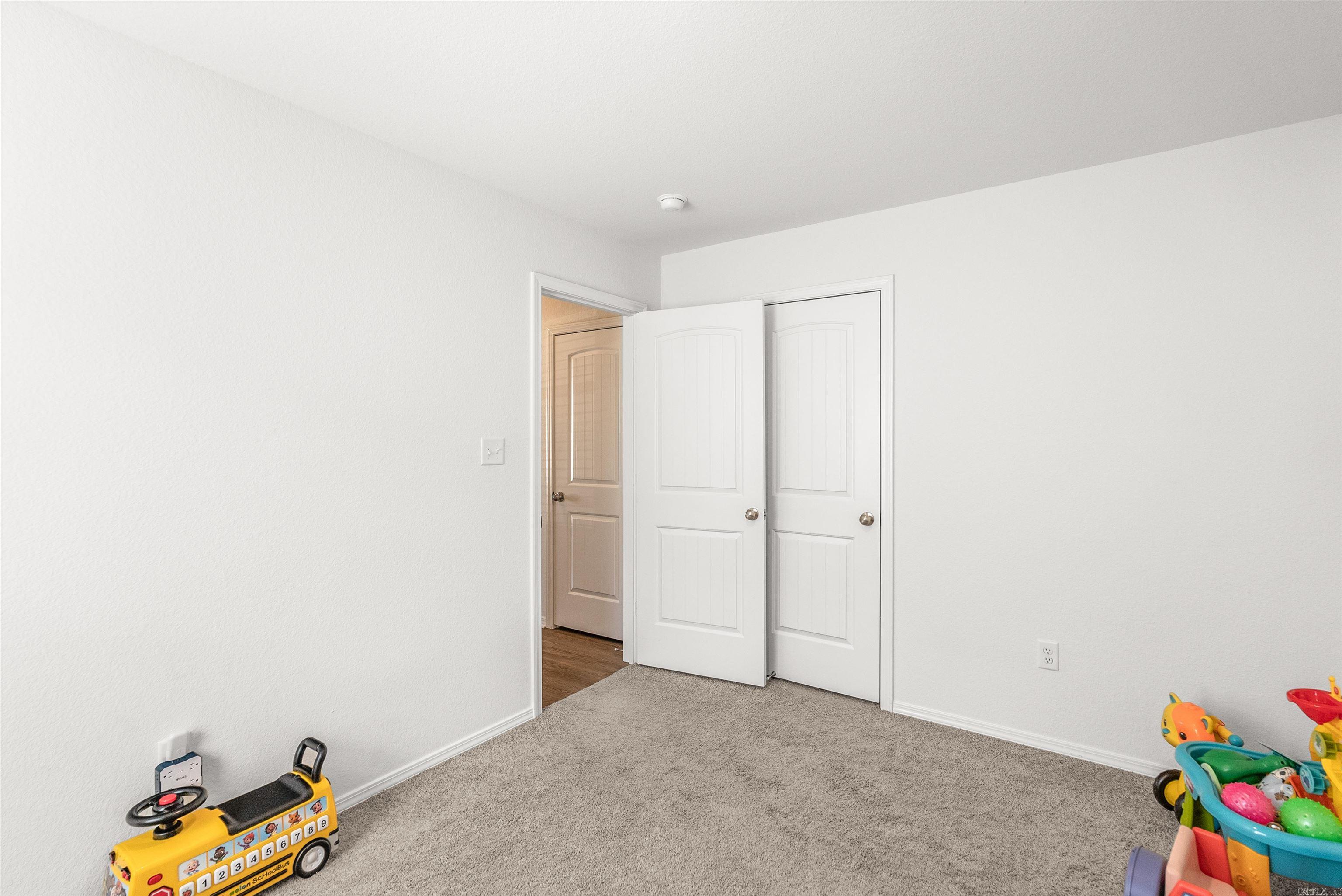 CYPRESS BEND AT WHITE OAK CROSSI - Residential