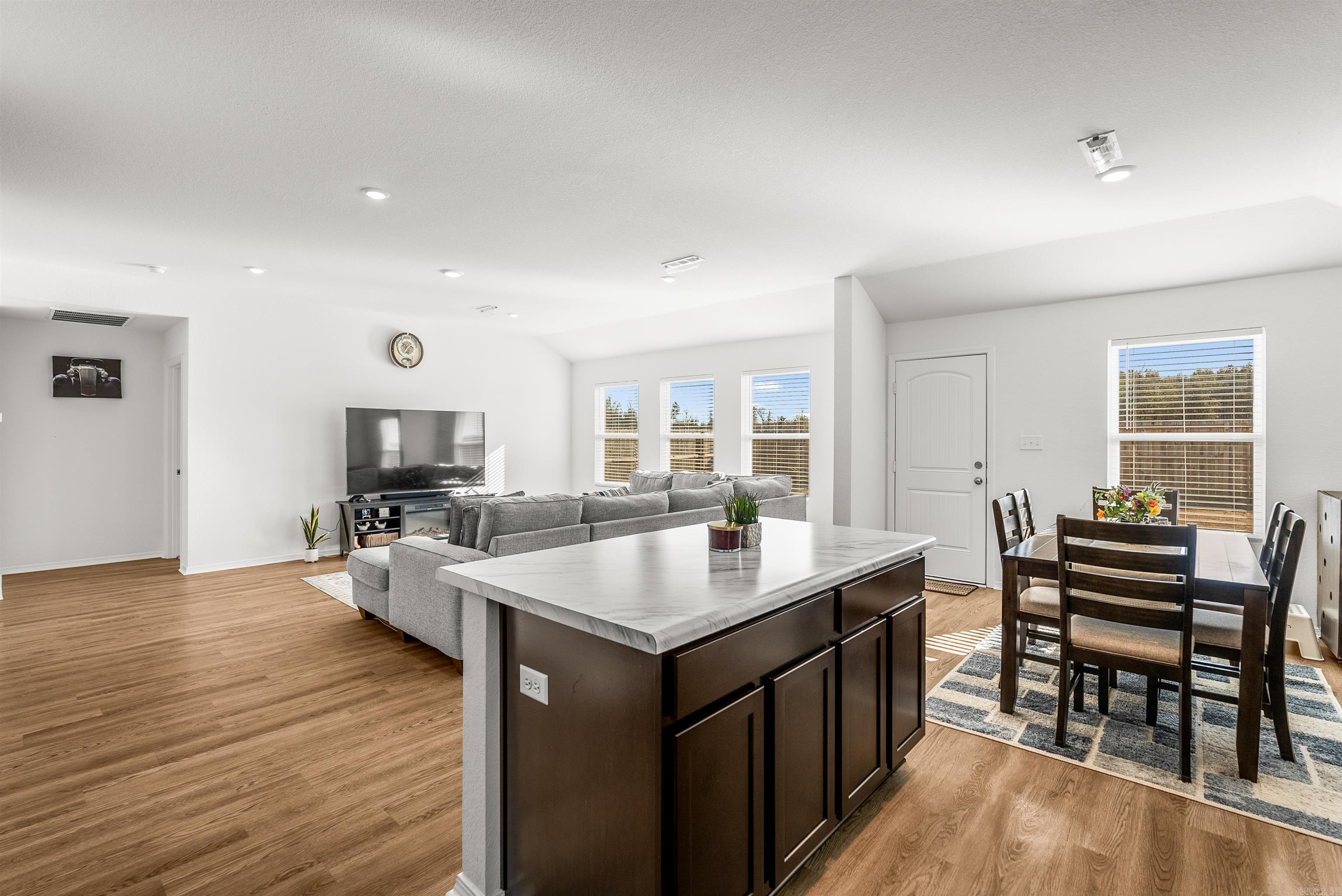 CYPRESS BEND AT WHITE OAK CROSSI - Residential