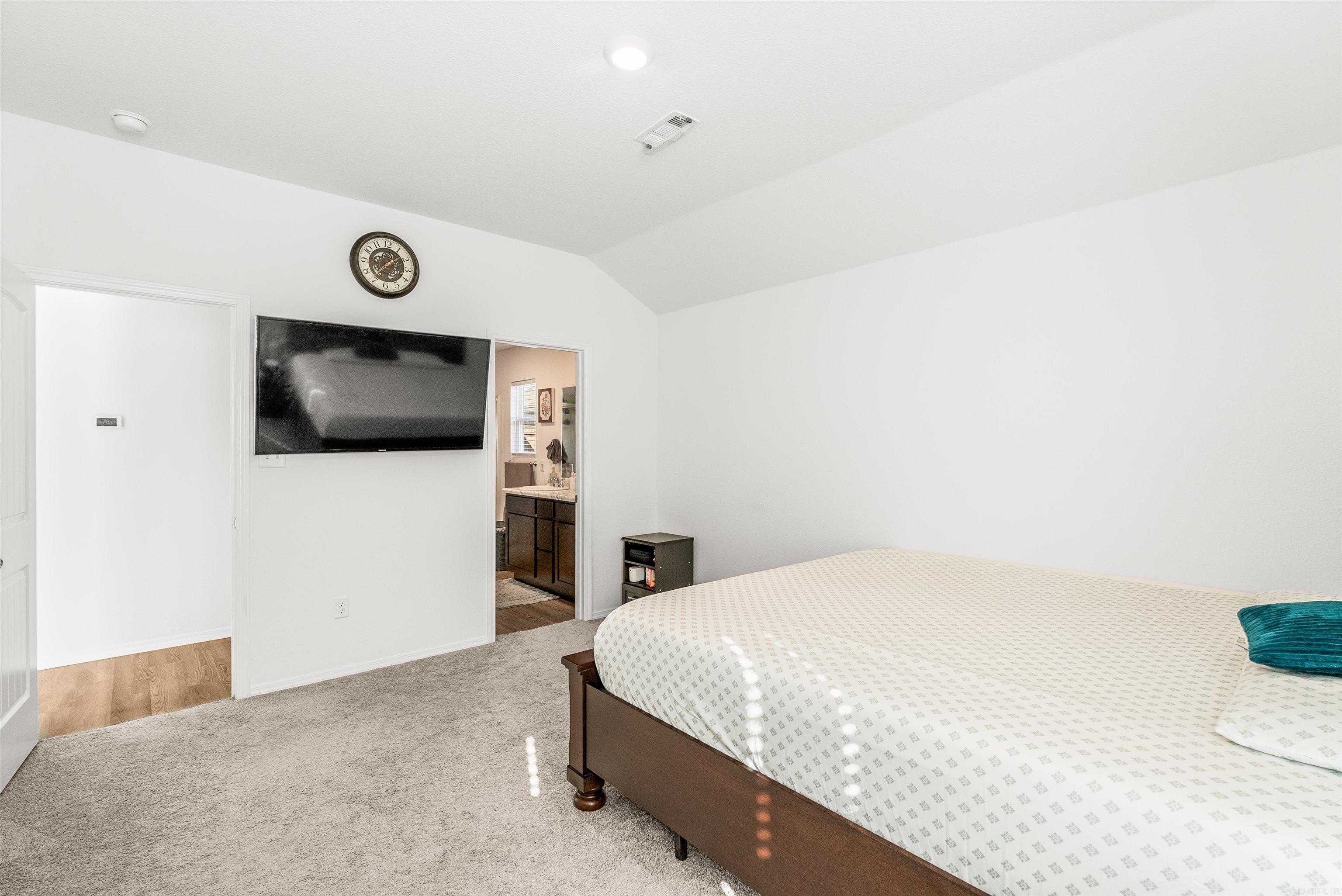 CYPRESS BEND AT WHITE OAK CROSSI - Residential