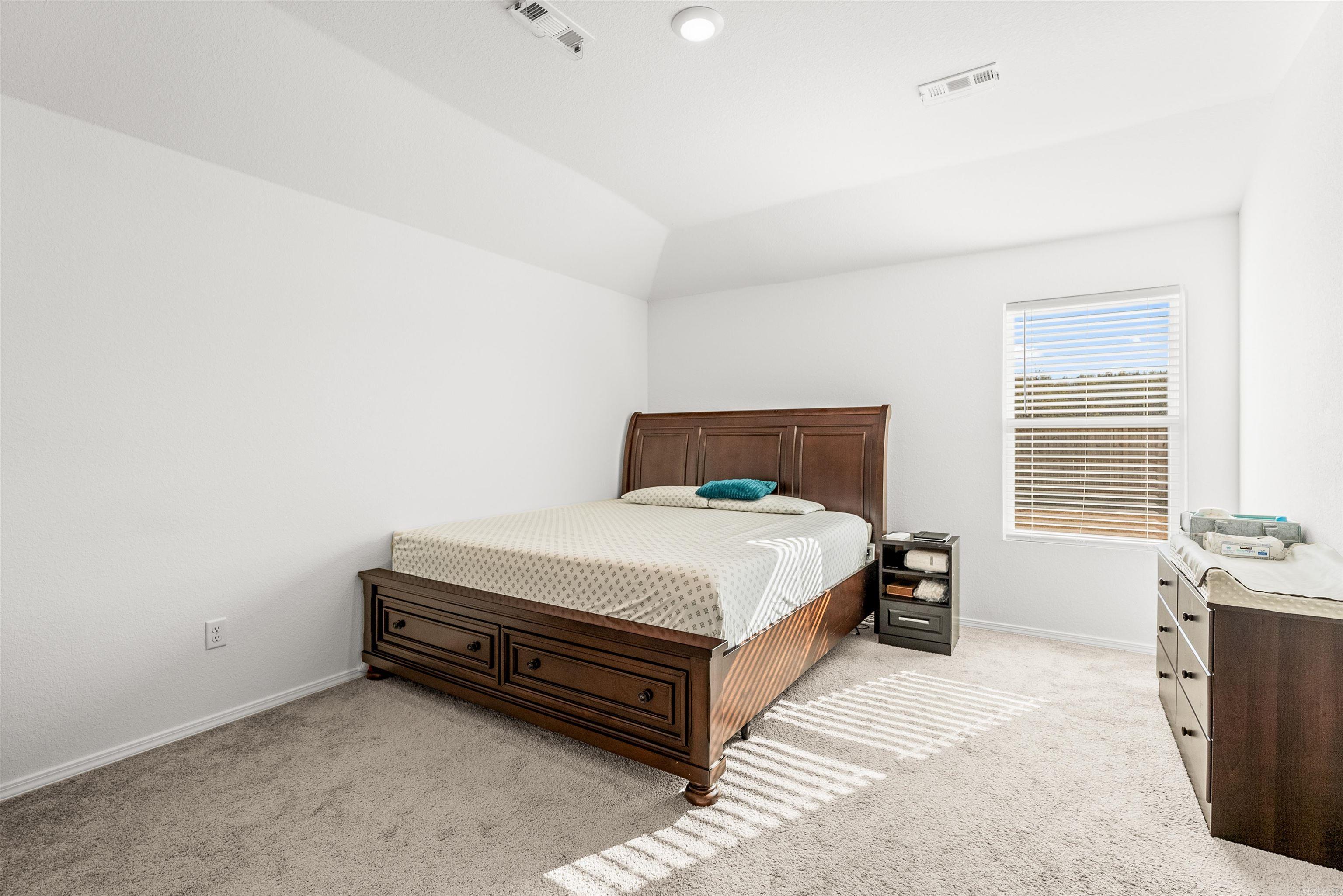 CYPRESS BEND AT WHITE OAK CROSSI - Residential