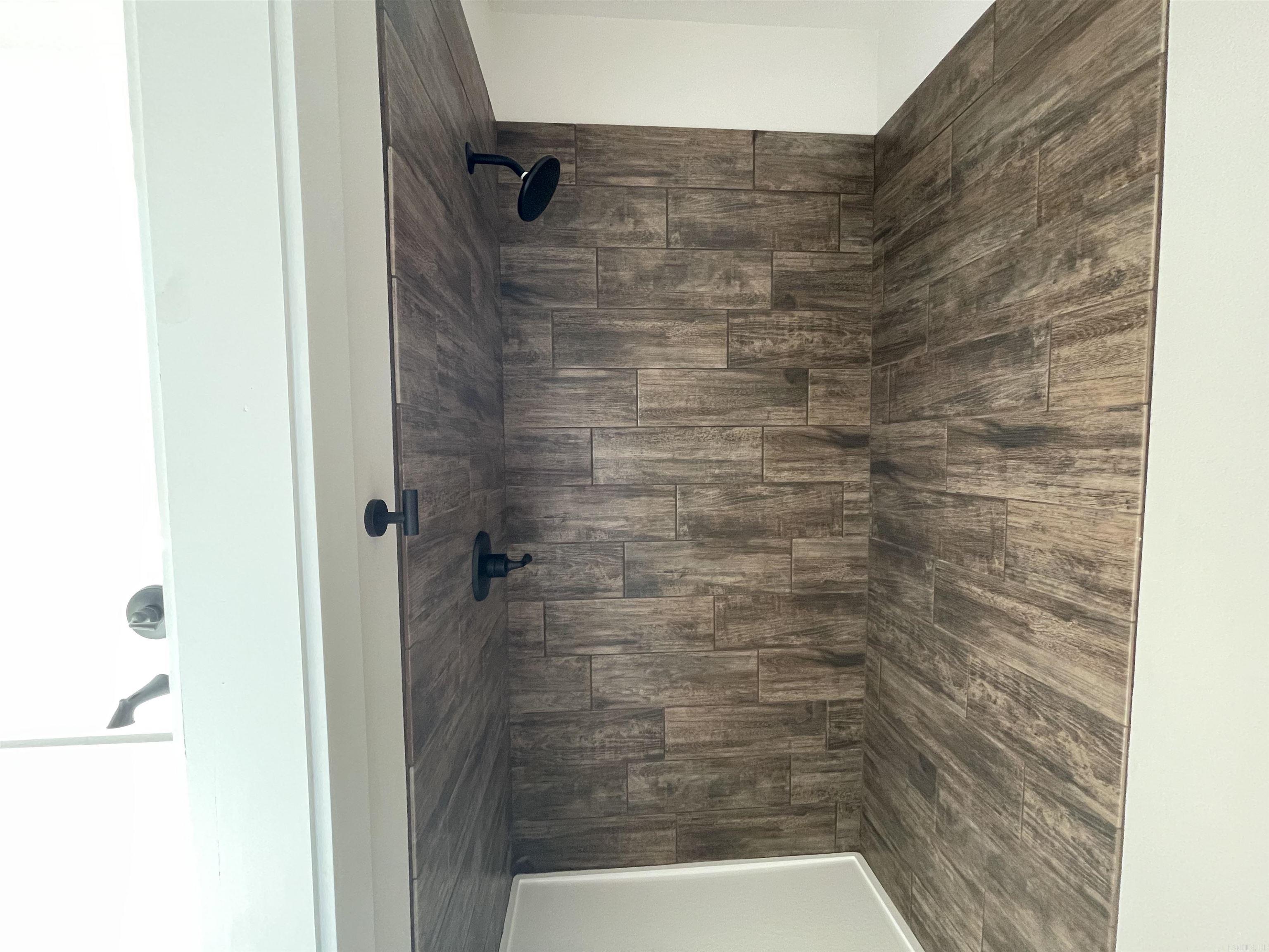 NATALIE'S PLACE - Residential