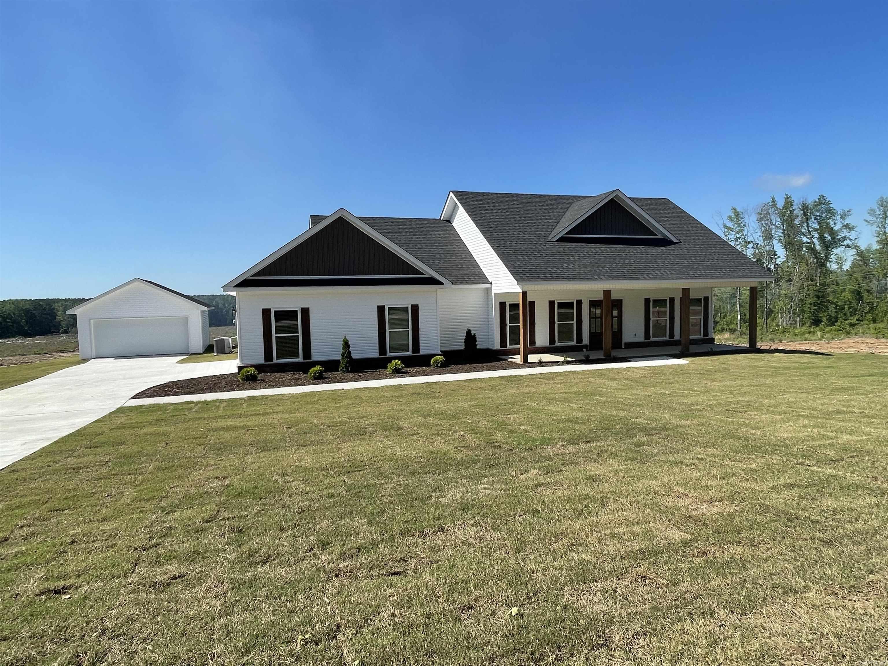 NATALIE'S PLACE - Residential