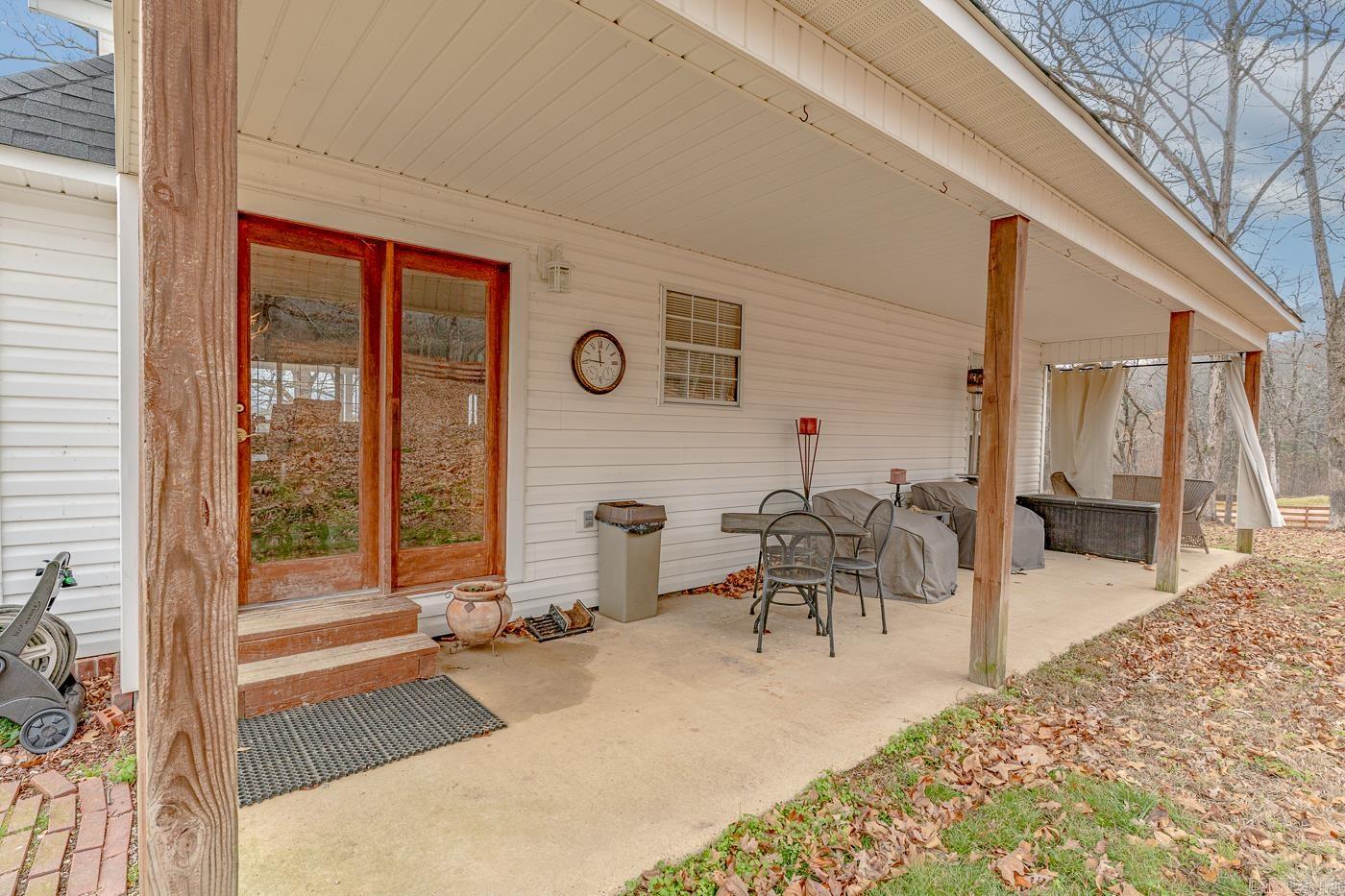 DOVE ACRES - Residential Lease