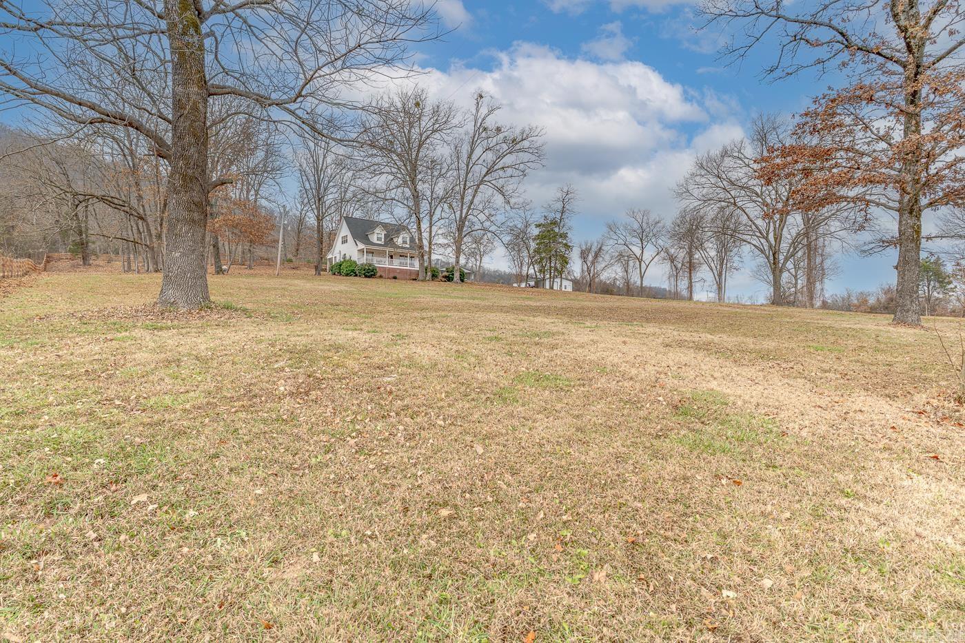 DOVE ACRES - Residential Lease