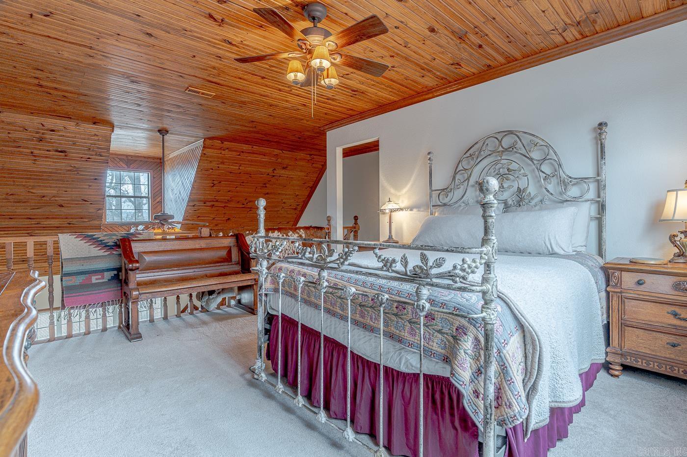 DOVE ACRES - Residential Lease