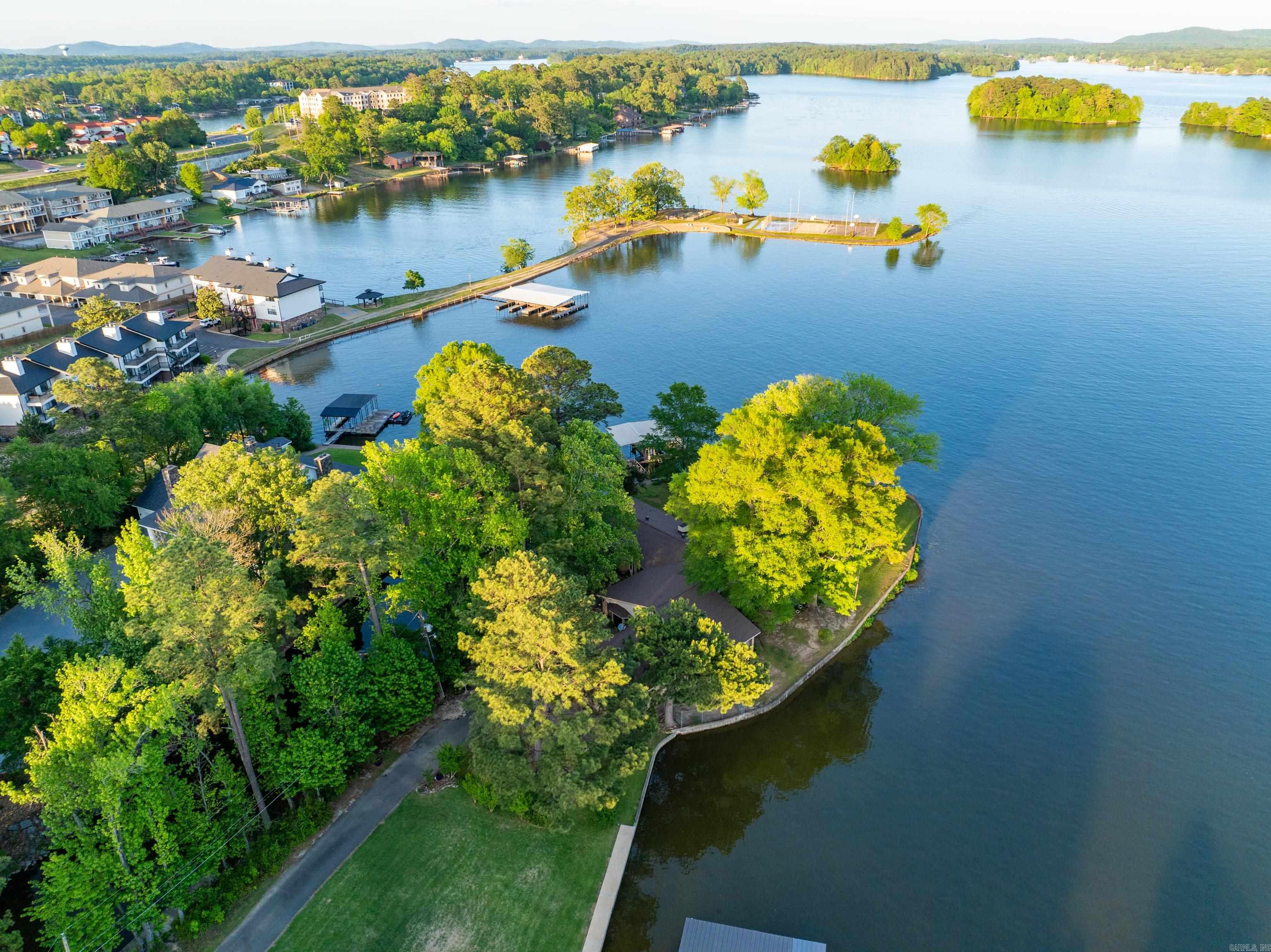 Lake Hamilton Terrace - Residential