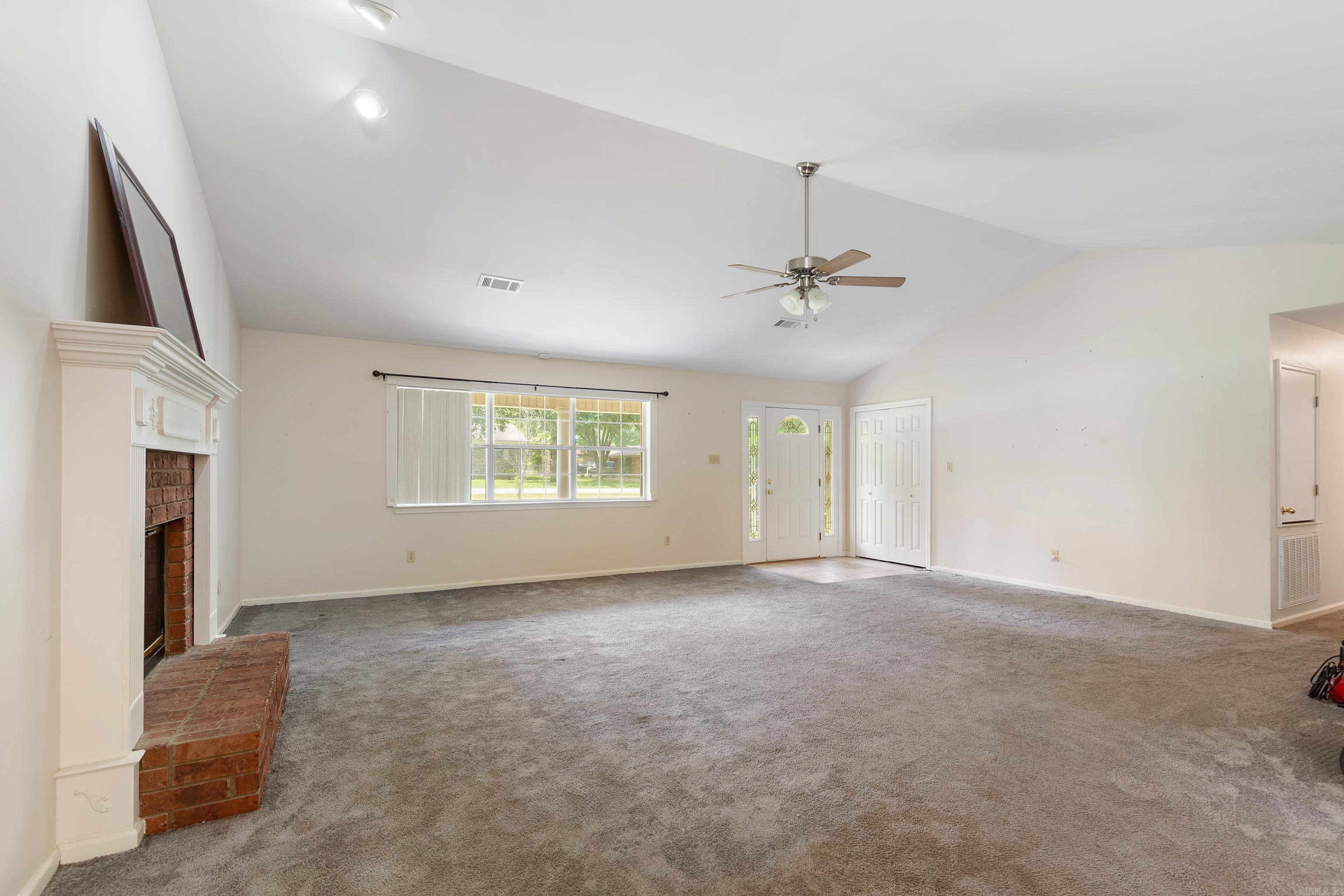 MORDEN - Residential