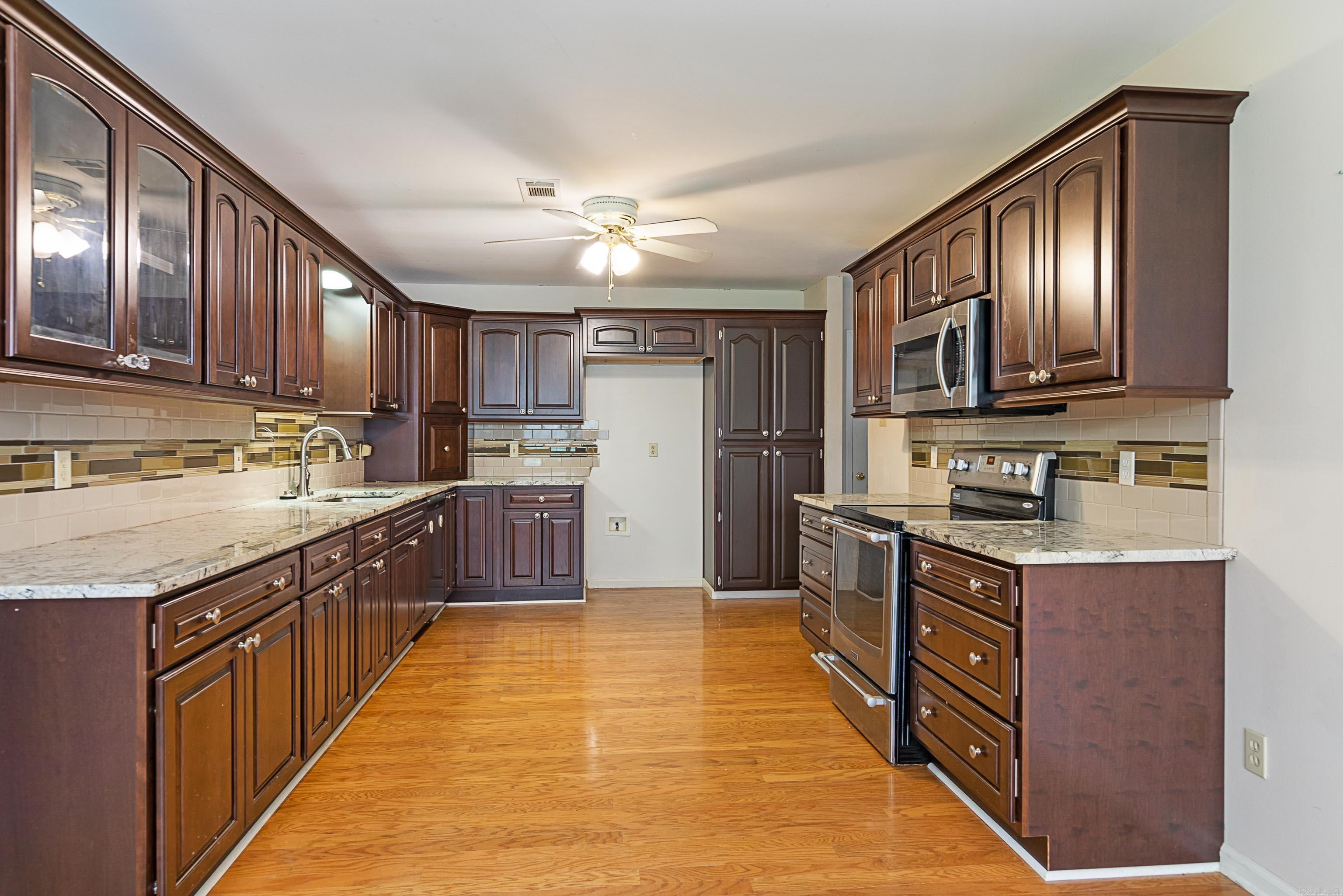 MORDEN - Residential