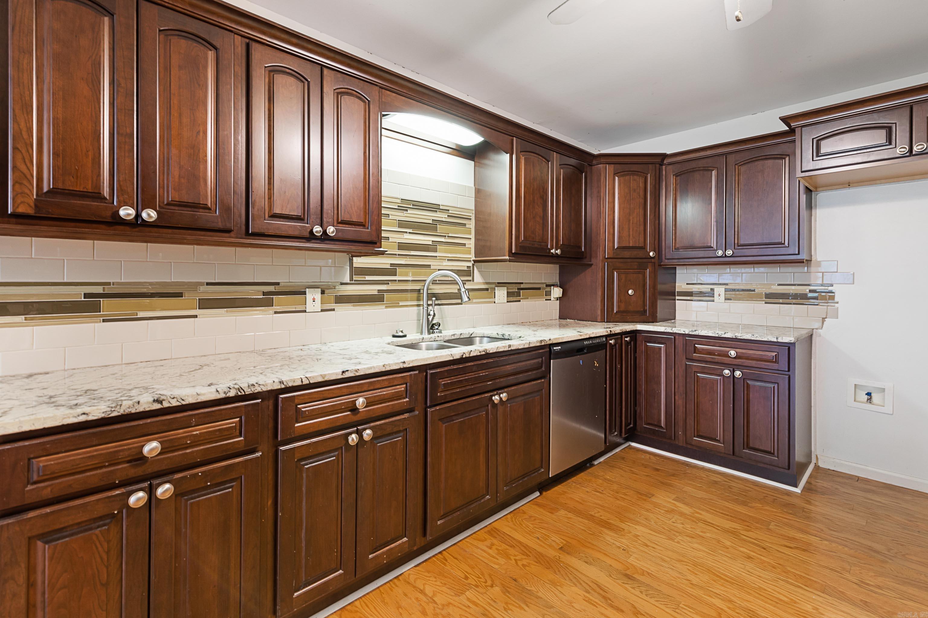 MORDEN - Residential