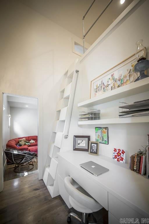 PARK VIEW - Residential