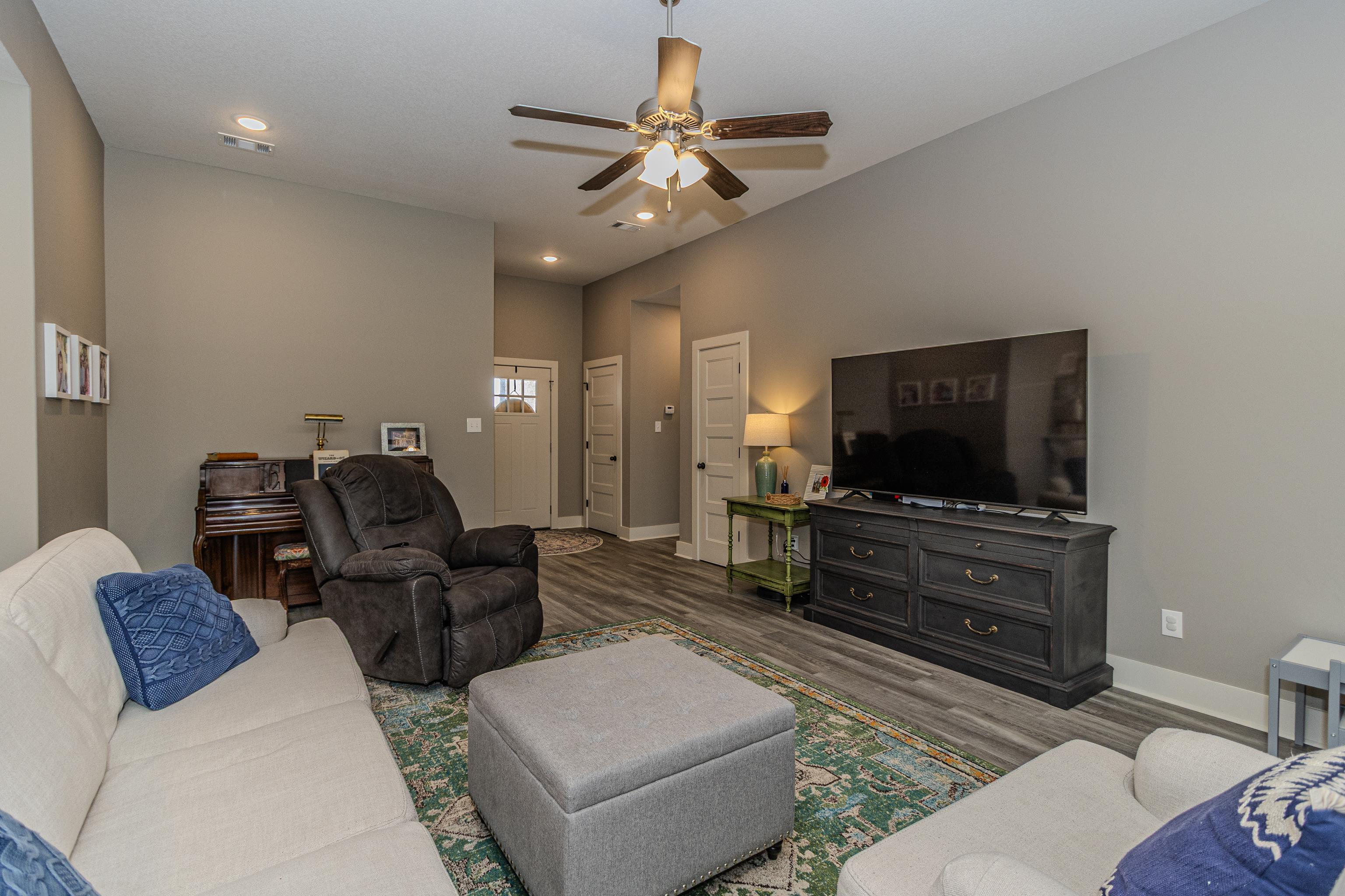 BOBCAT MEADOWS - Residential