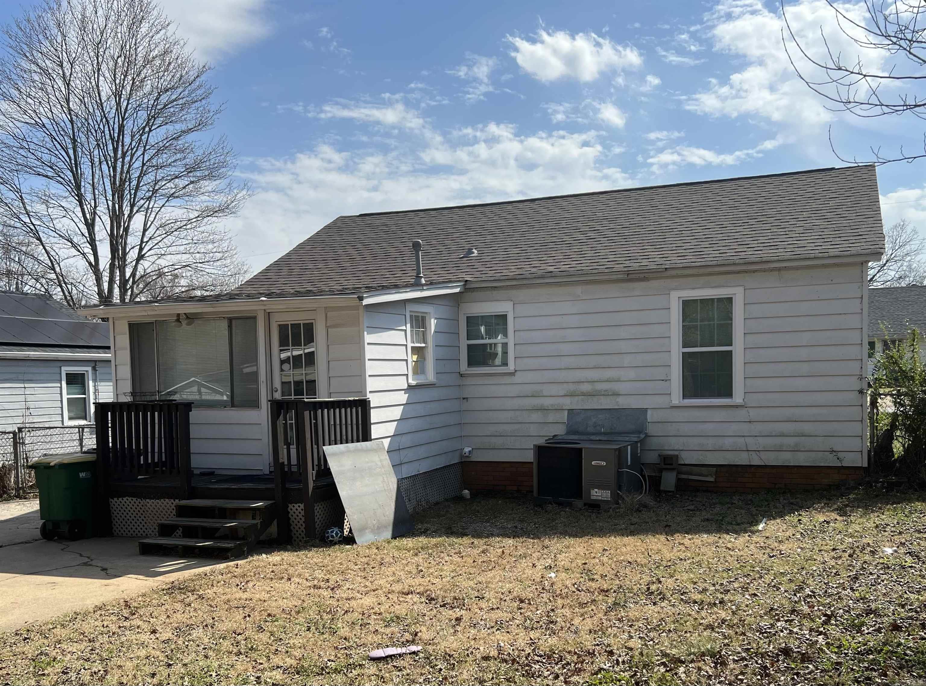 Farmeres 2nd - Residential