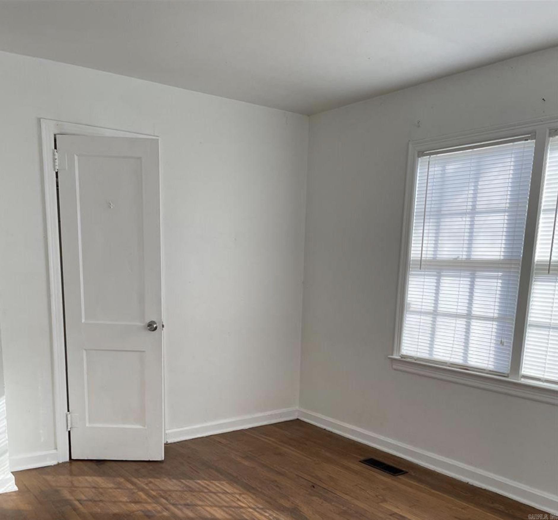 Farmeres 2nd - Residential