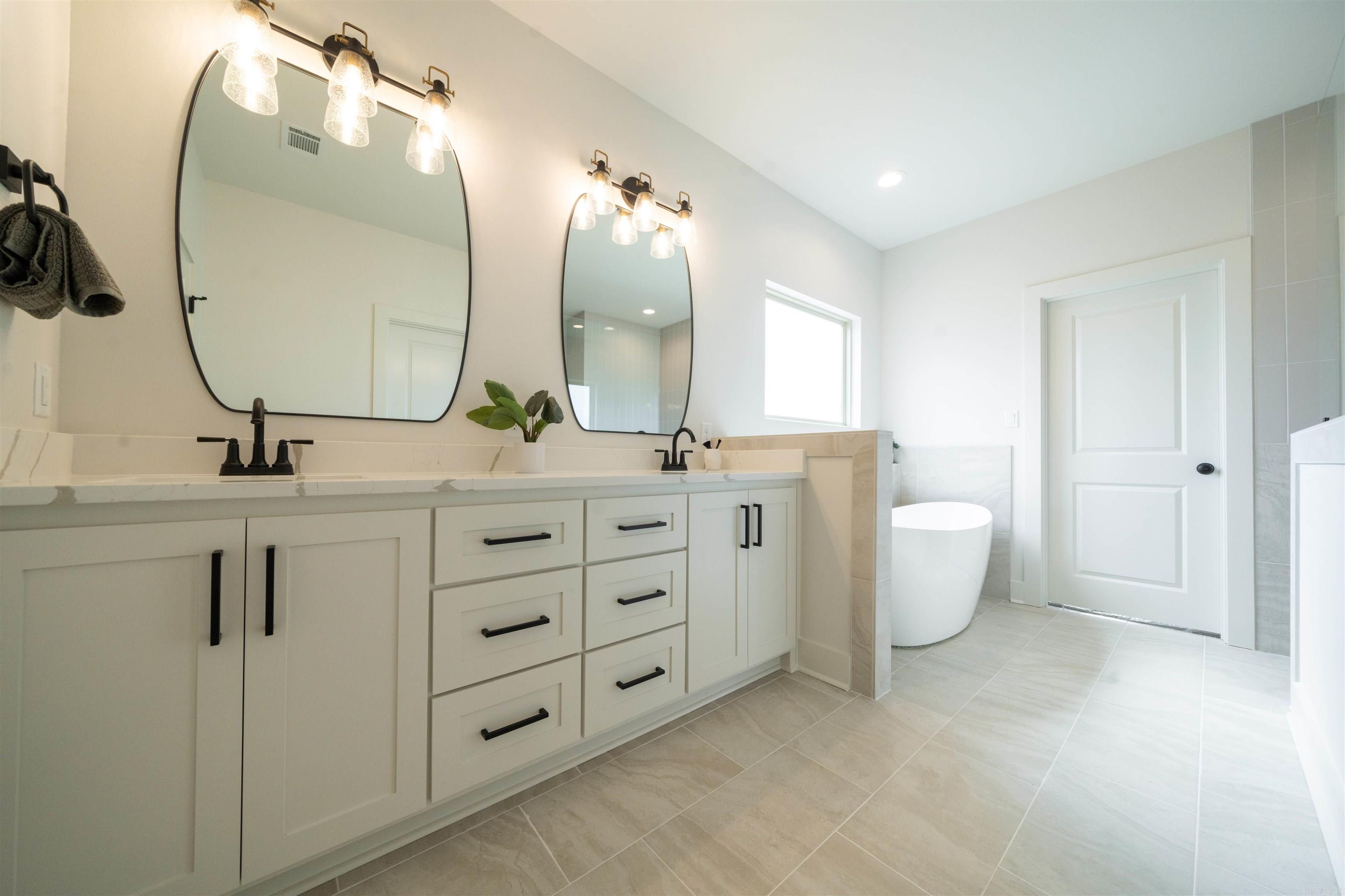 STONEBROOK - Residential