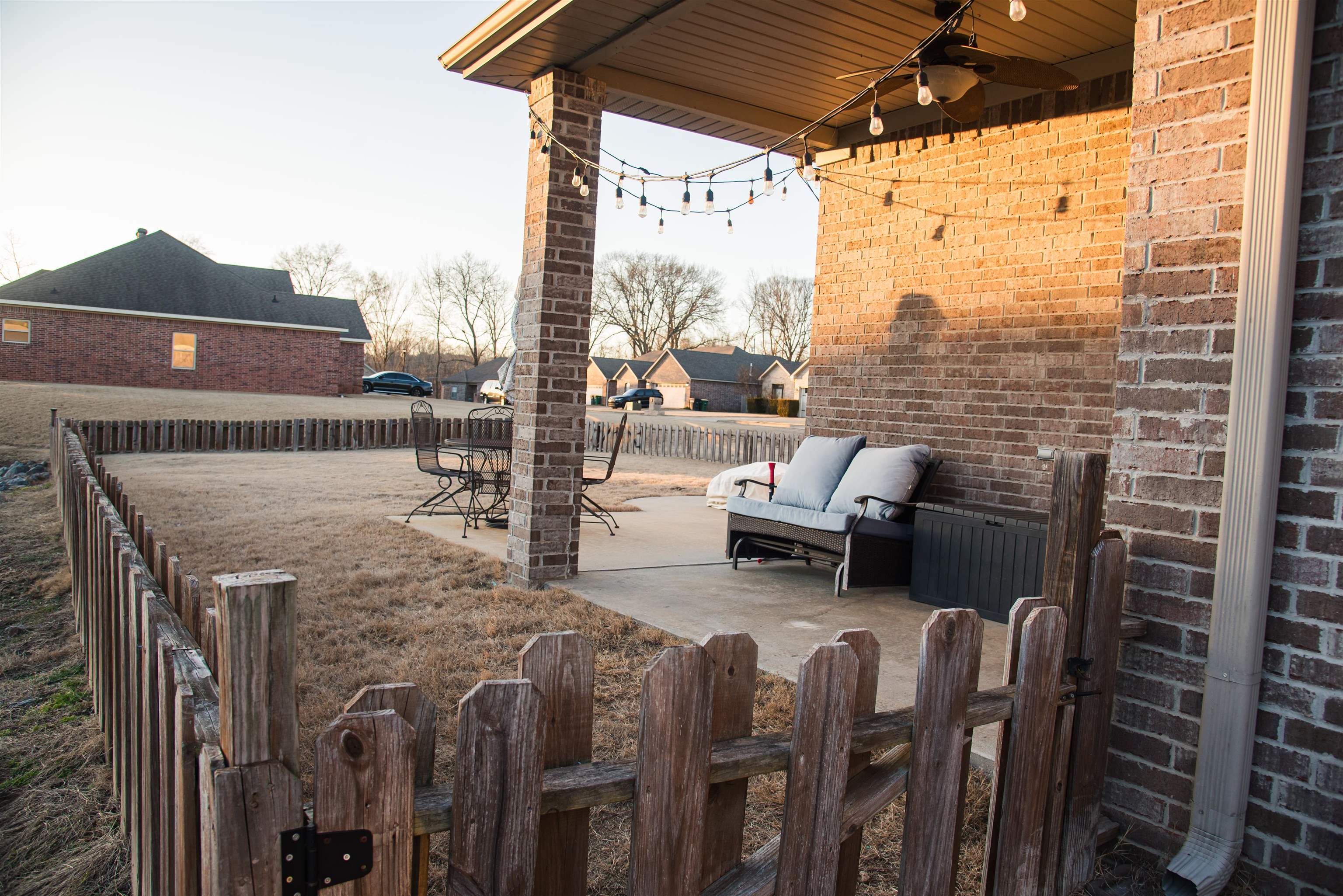 HIDDEN LAKE ESTATES - Residential