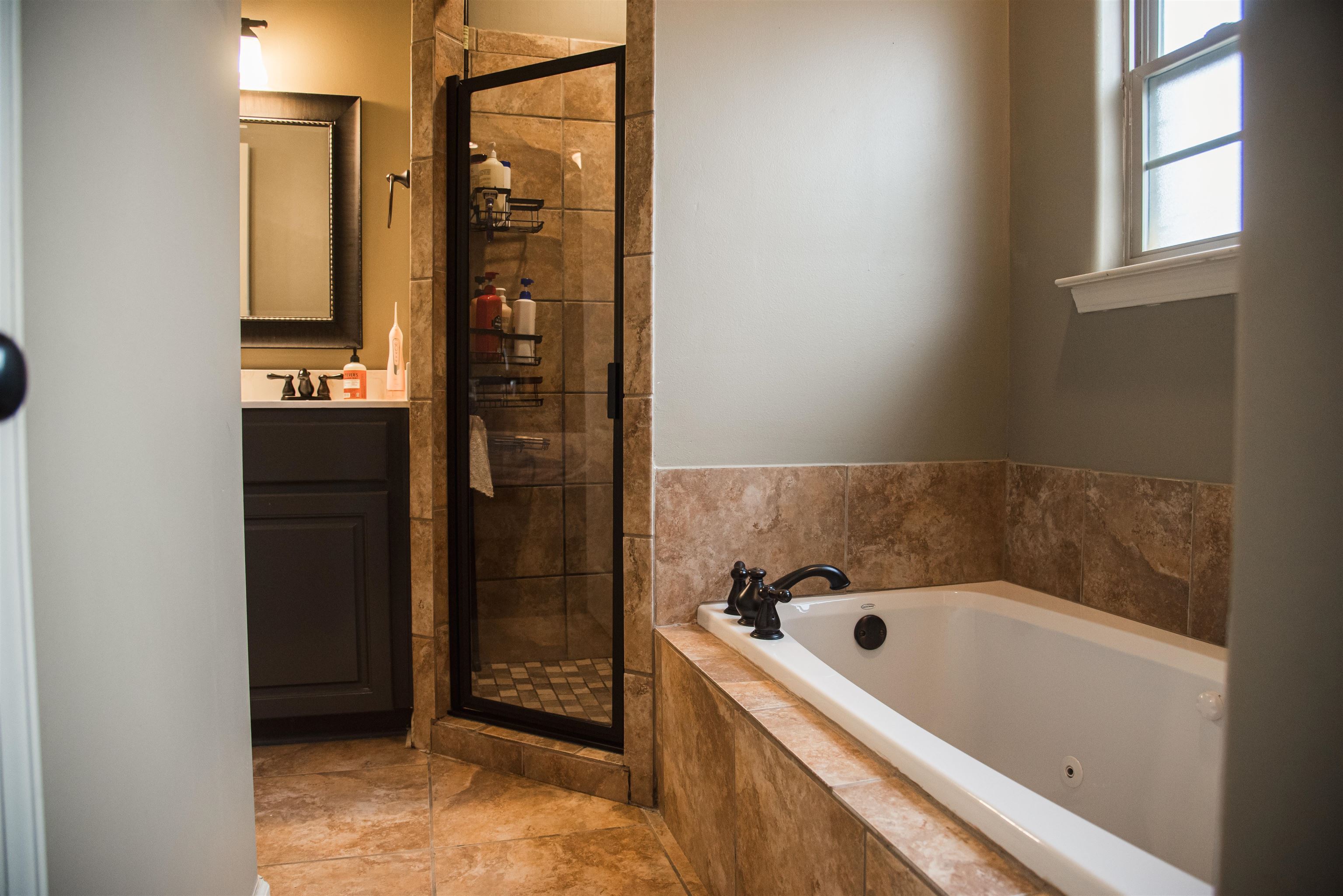 HIDDEN LAKE ESTATES - Residential