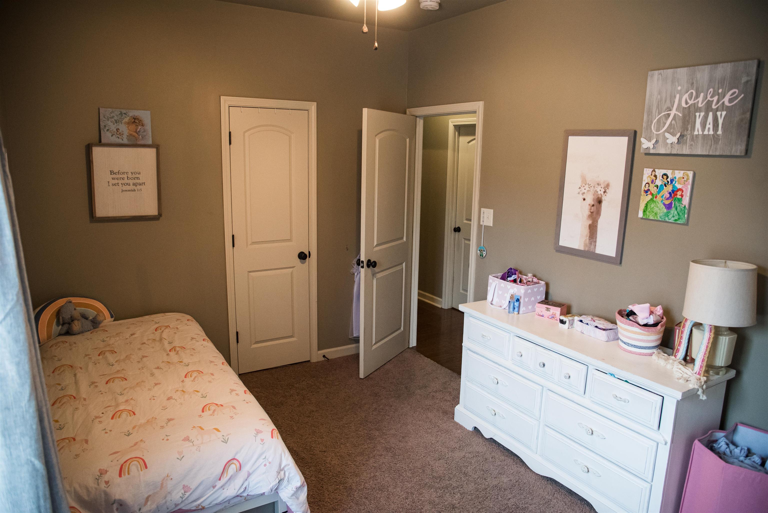 HIDDEN LAKE ESTATES - Residential