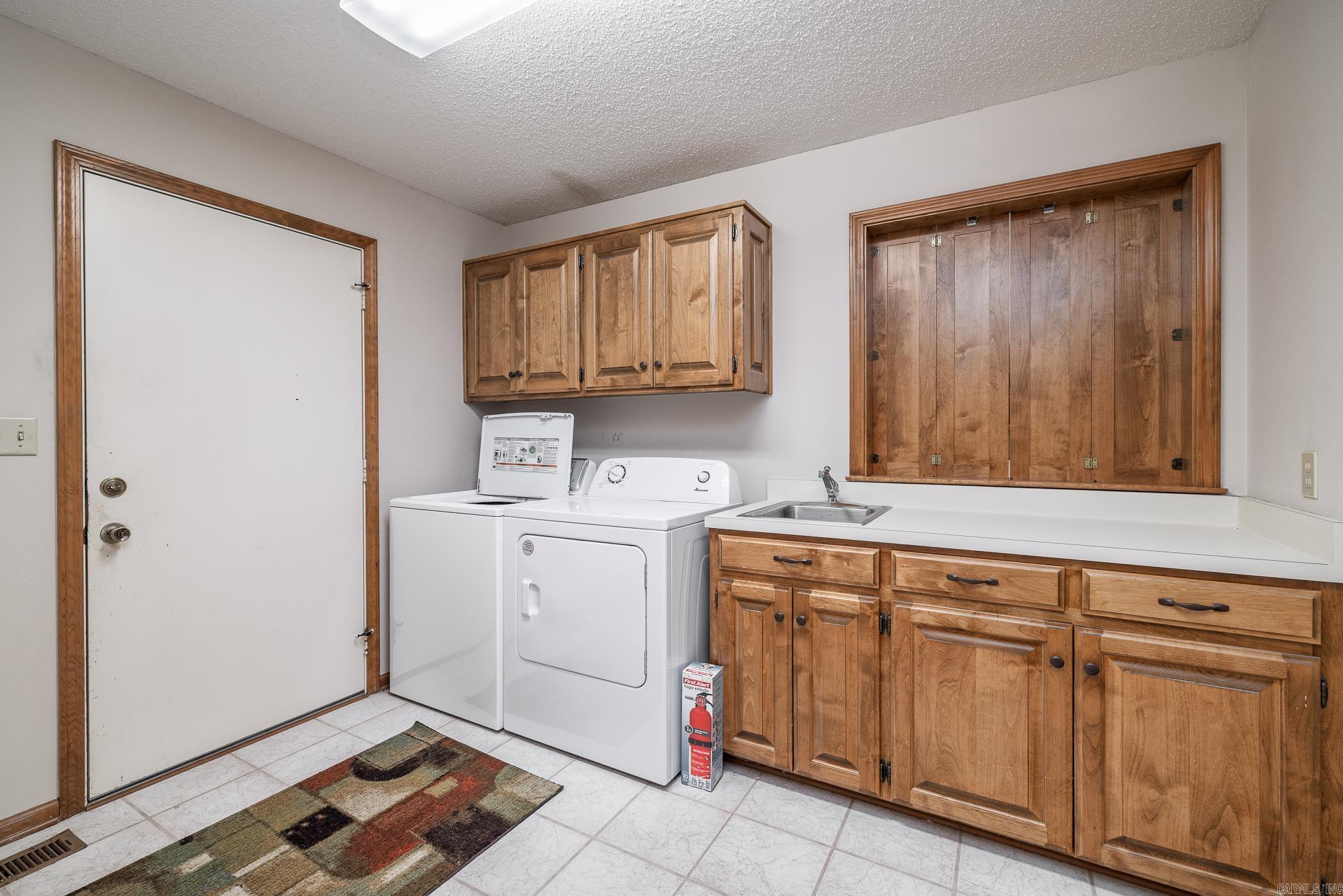 ALMENDRA - Residential