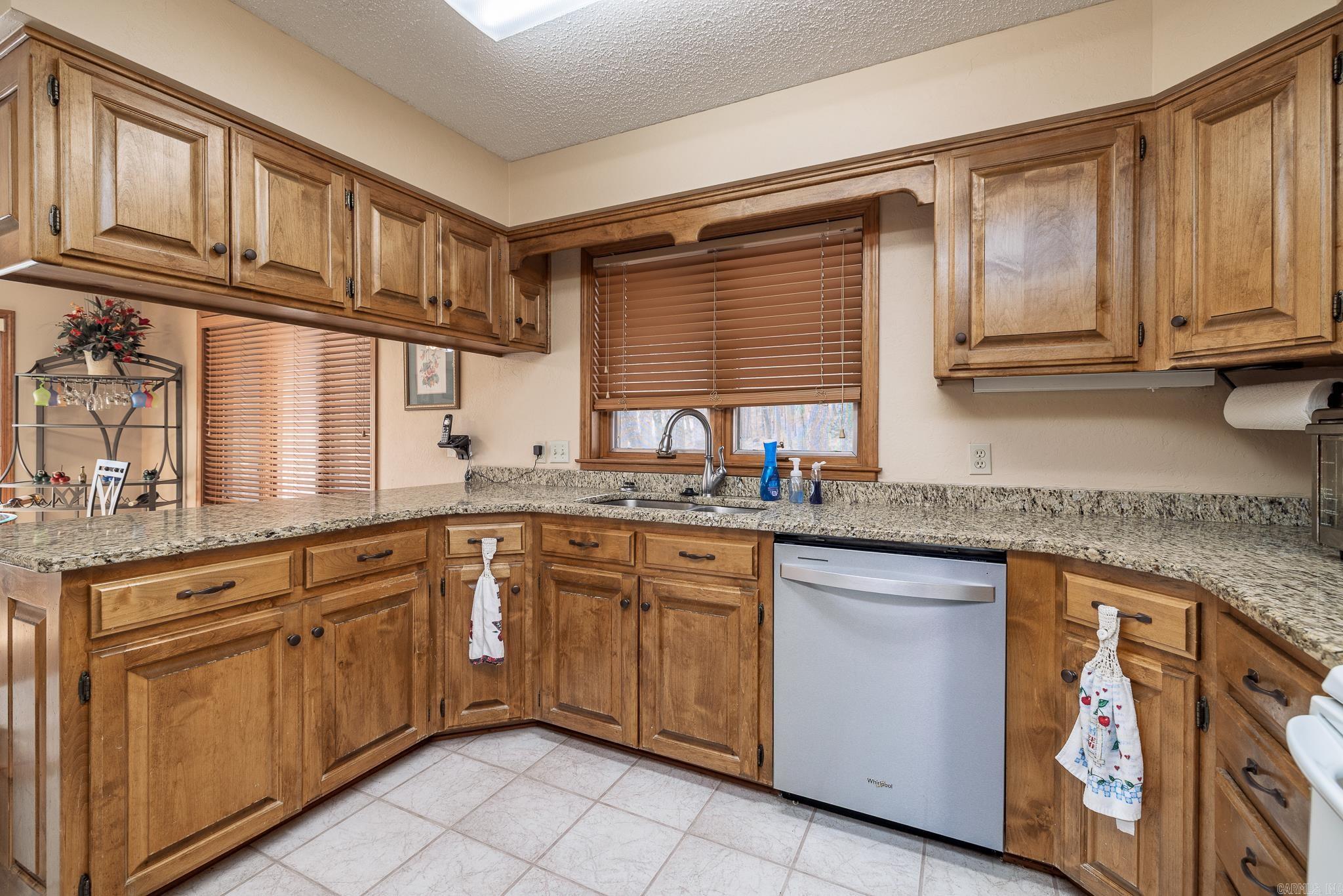 ALMENDRA - Residential