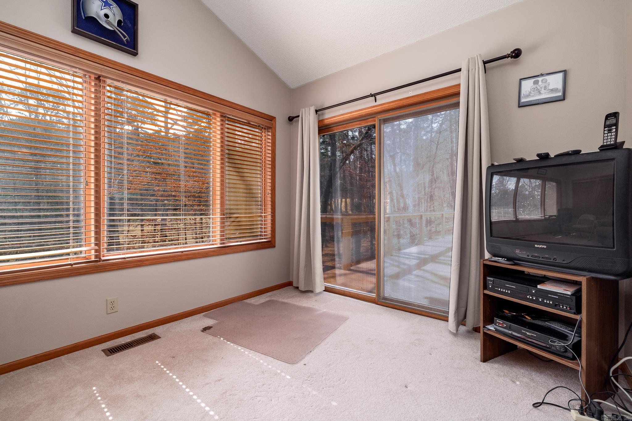 ALMENDRA - Residential