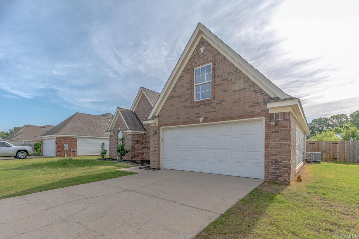 DEERFIELD - Residential