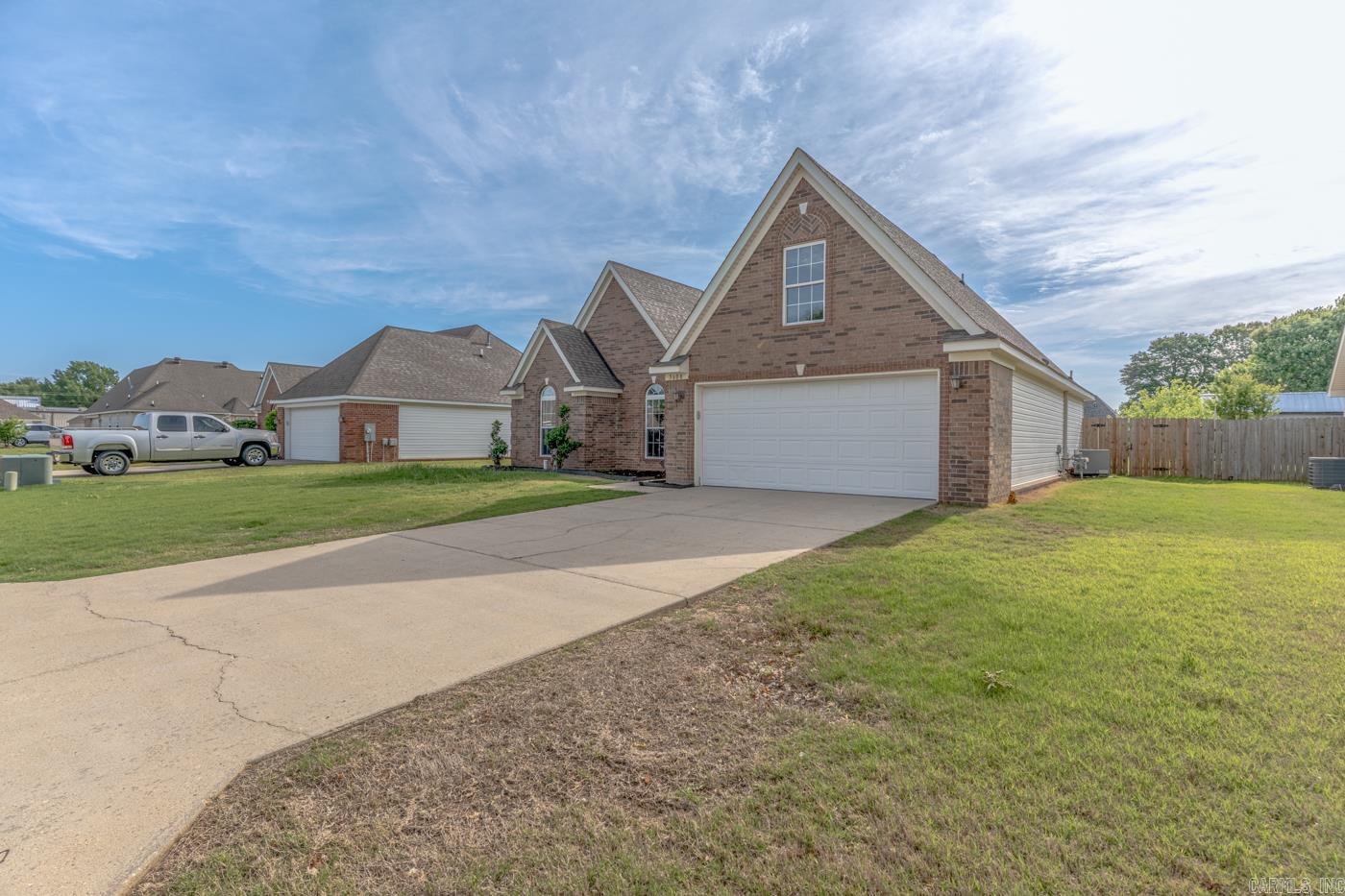 DEERFIELD - Residential