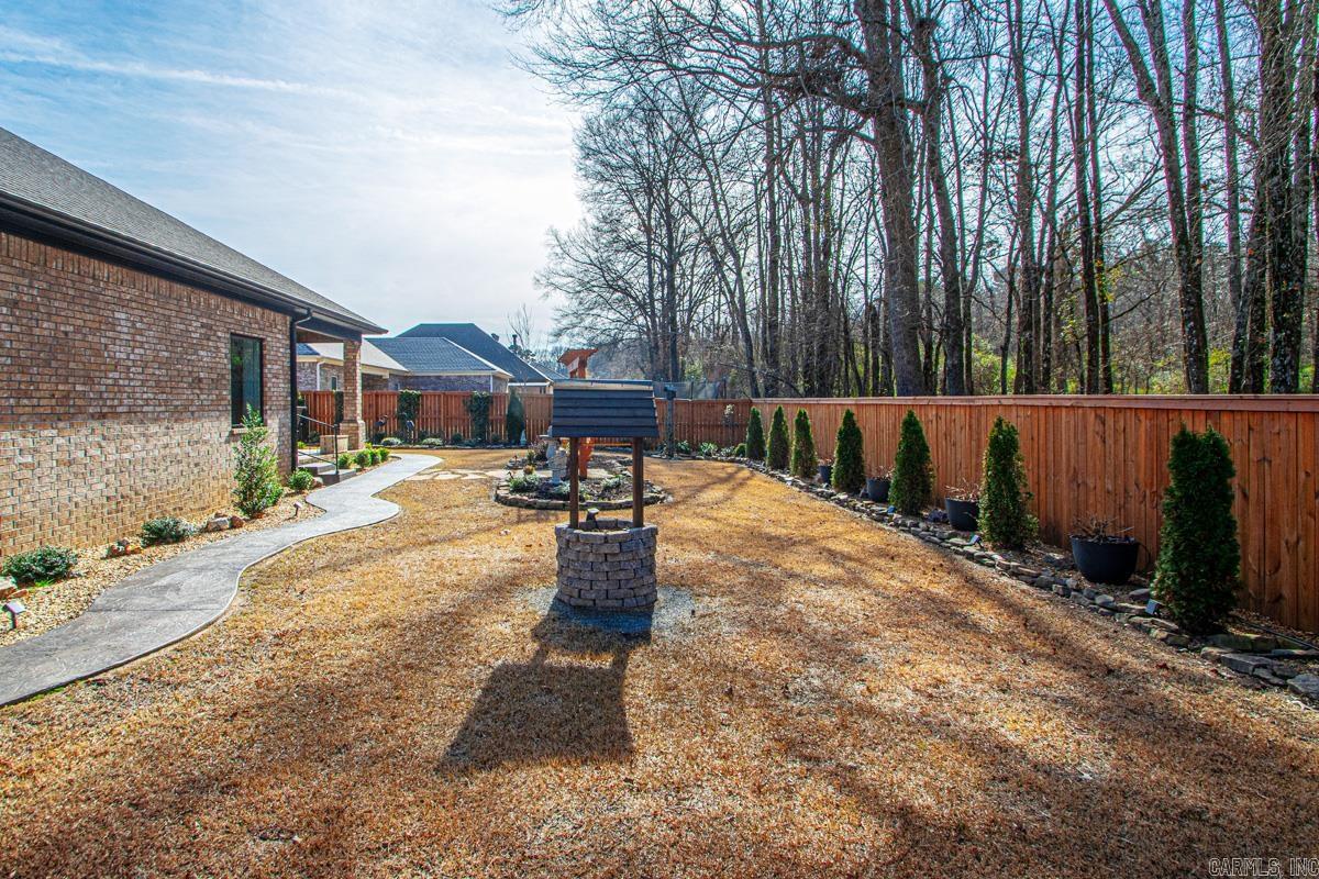 OLDE SALEM TOWNSHIP - Residential