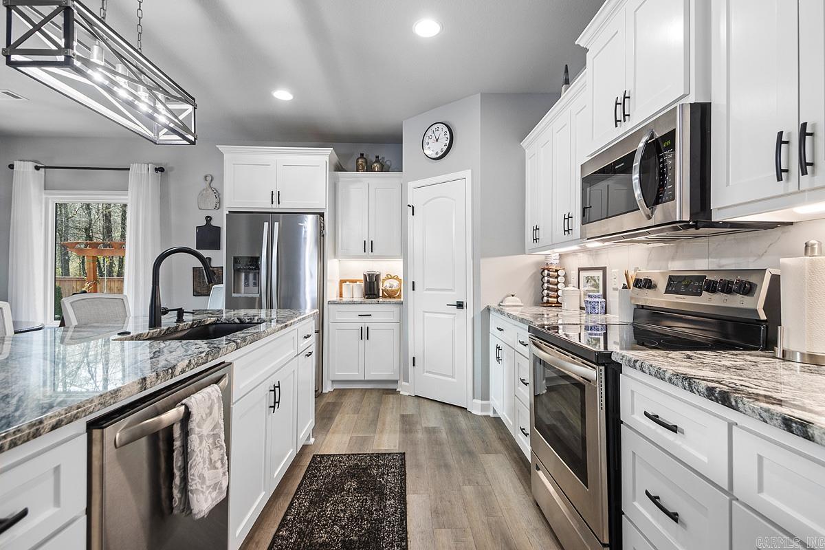 OLDE SALEM TOWNSHIP - Residential