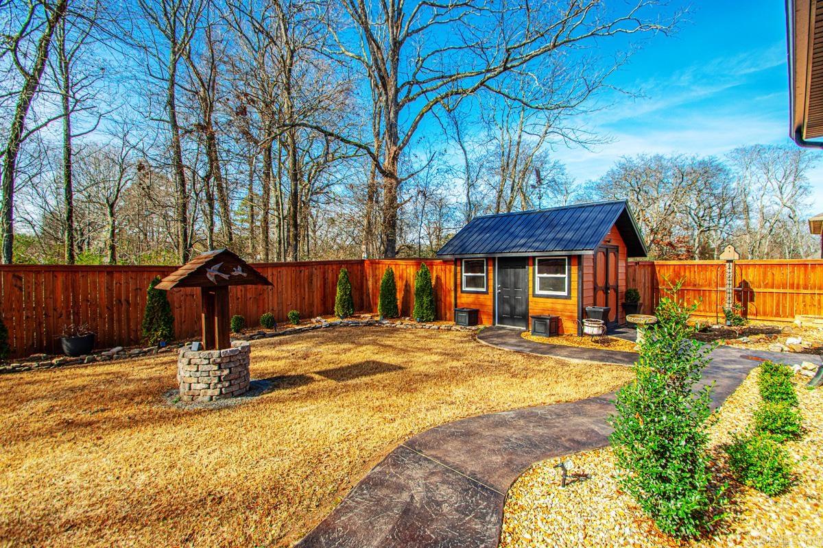 OLDE SALEM TOWNSHIP - Residential