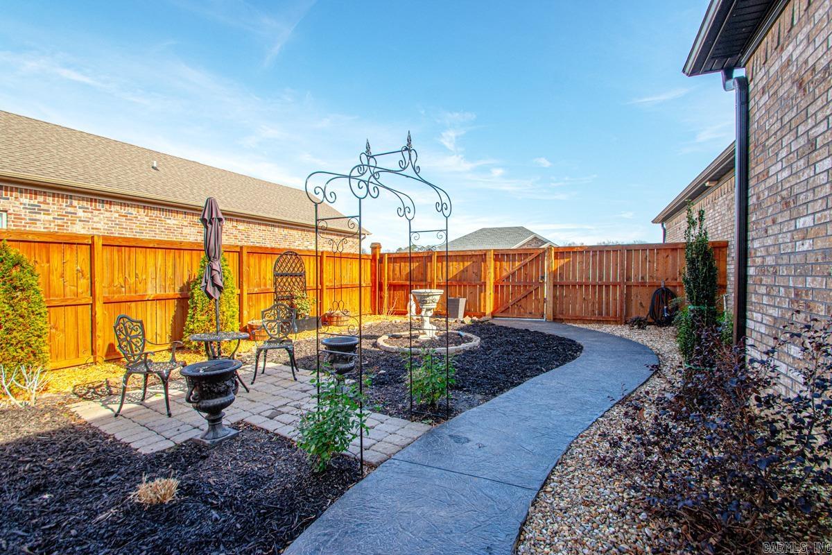 OLDE SALEM TOWNSHIP - Residential