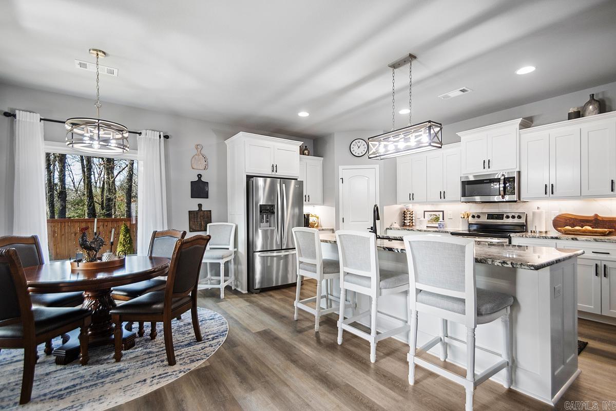 OLDE SALEM TOWNSHIP - Residential