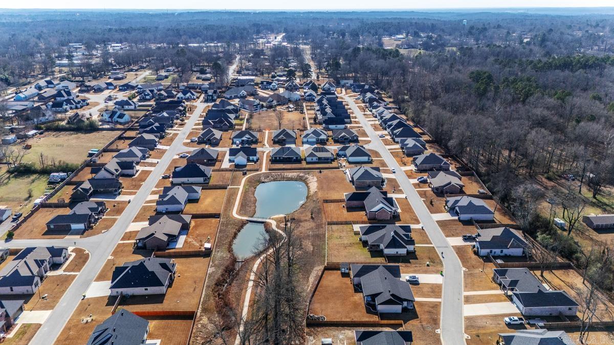 OLDE SALEM TOWNSHIP - Residential