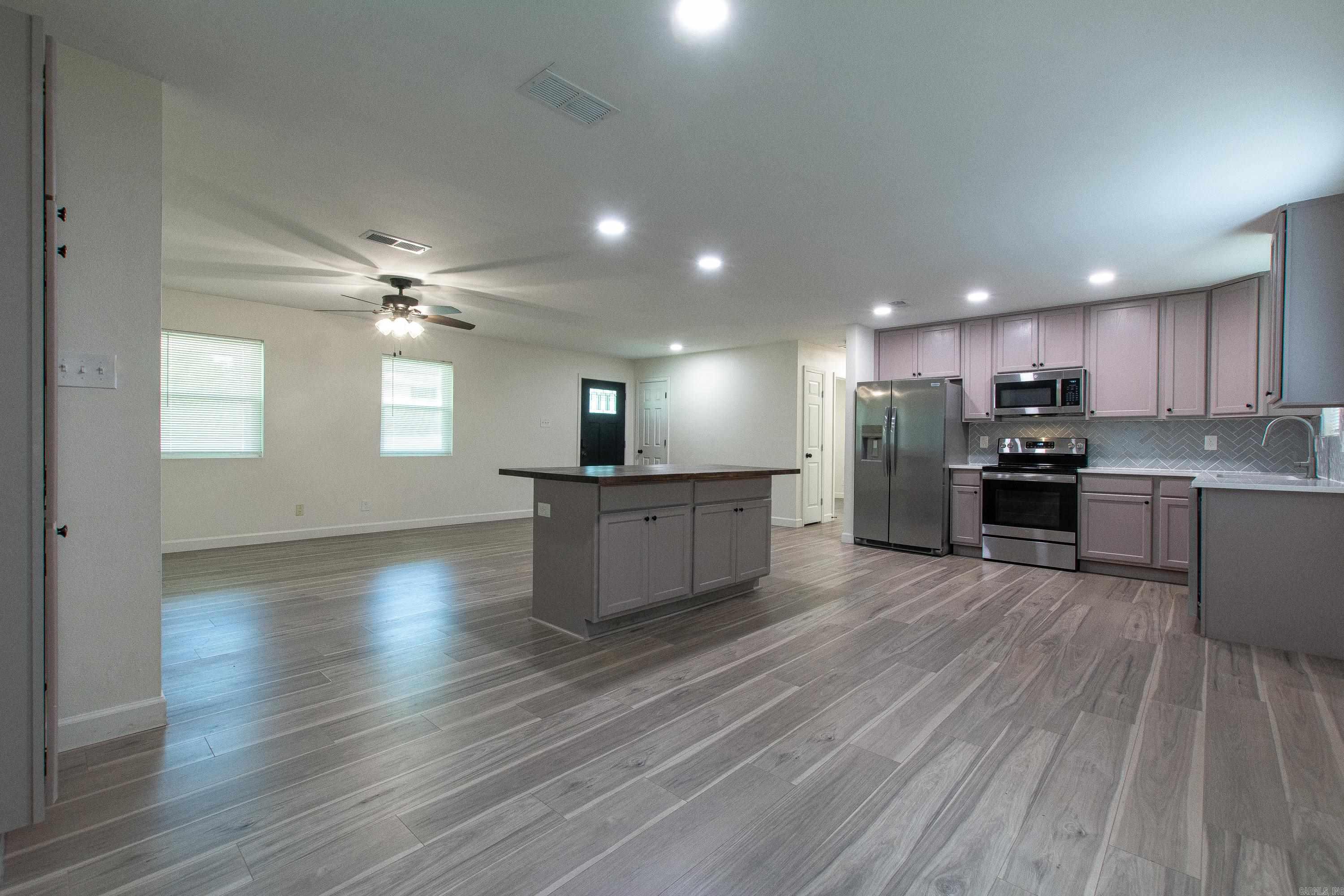 MCNEIL - Residential