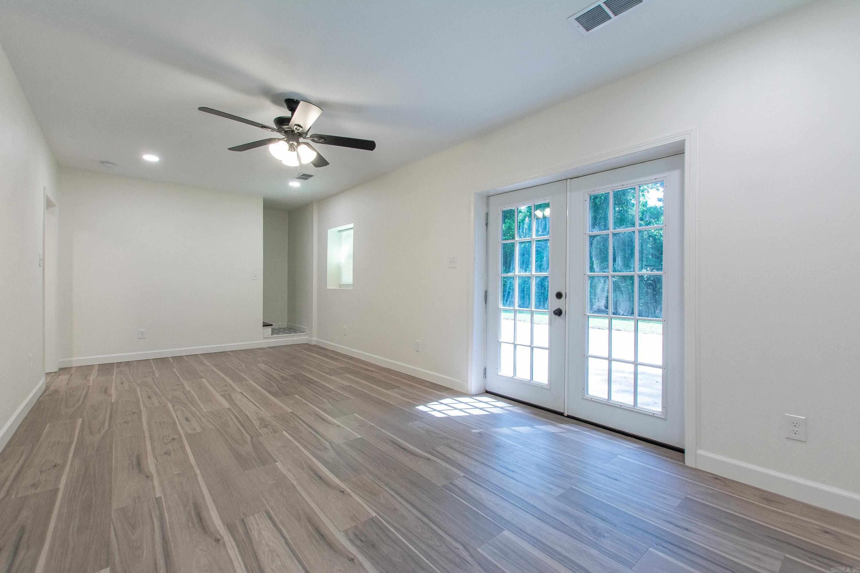 MCNEIL - Residential