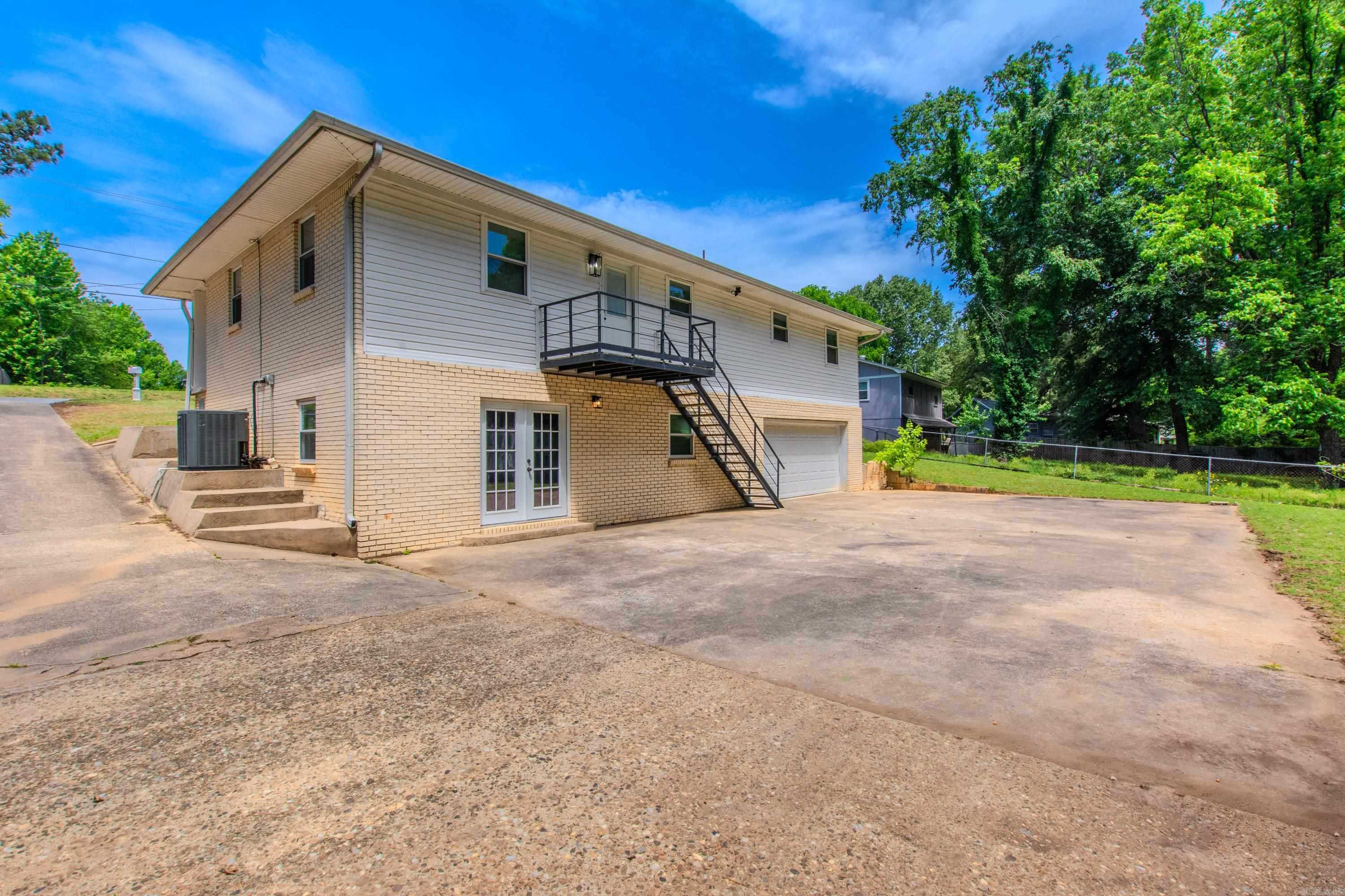 MCNEIL - Residential