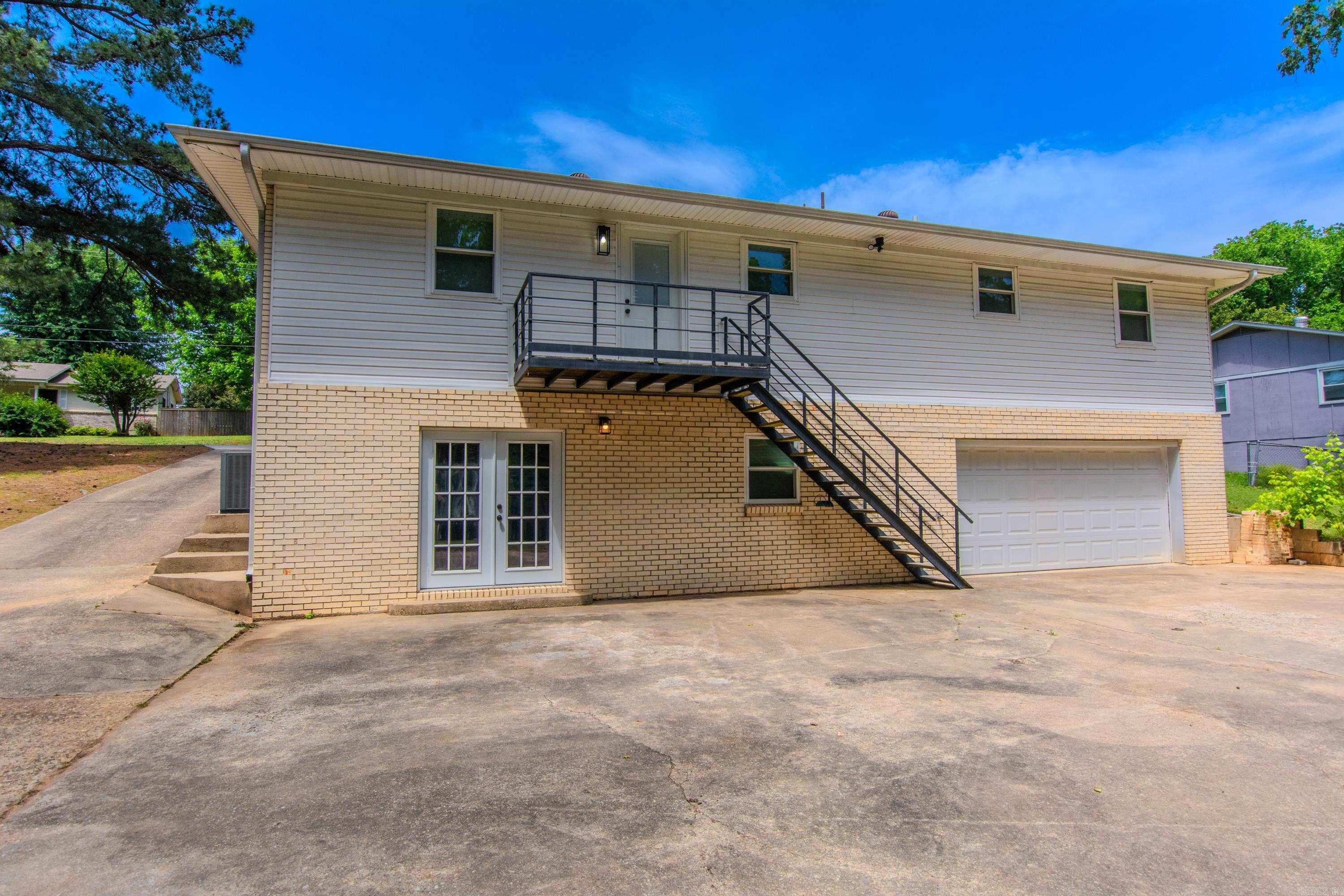 MCNEIL - Residential
