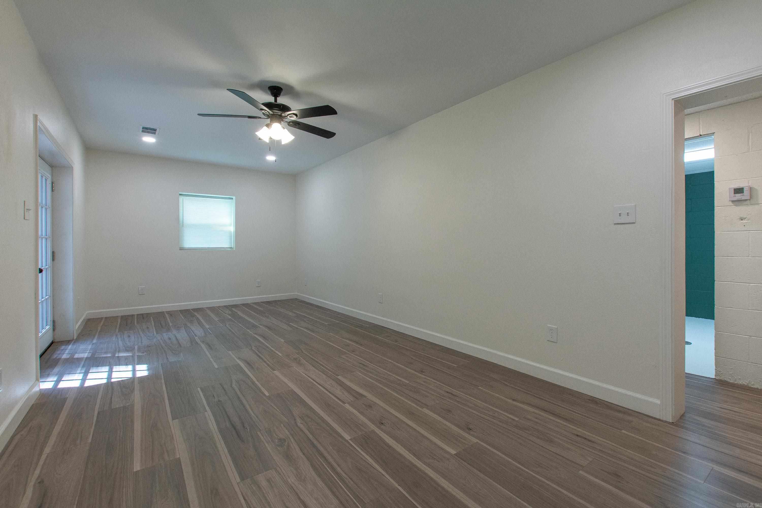MCNEIL - Residential