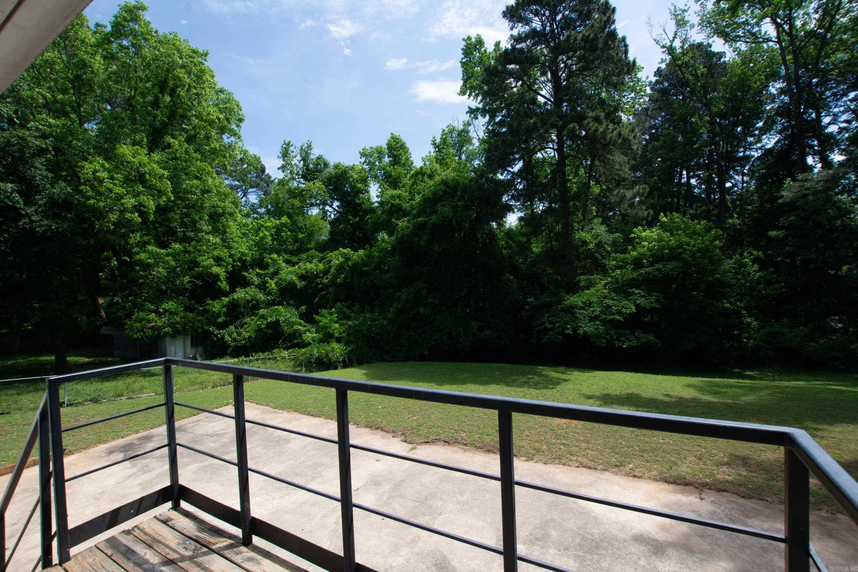 MCNEIL - Residential