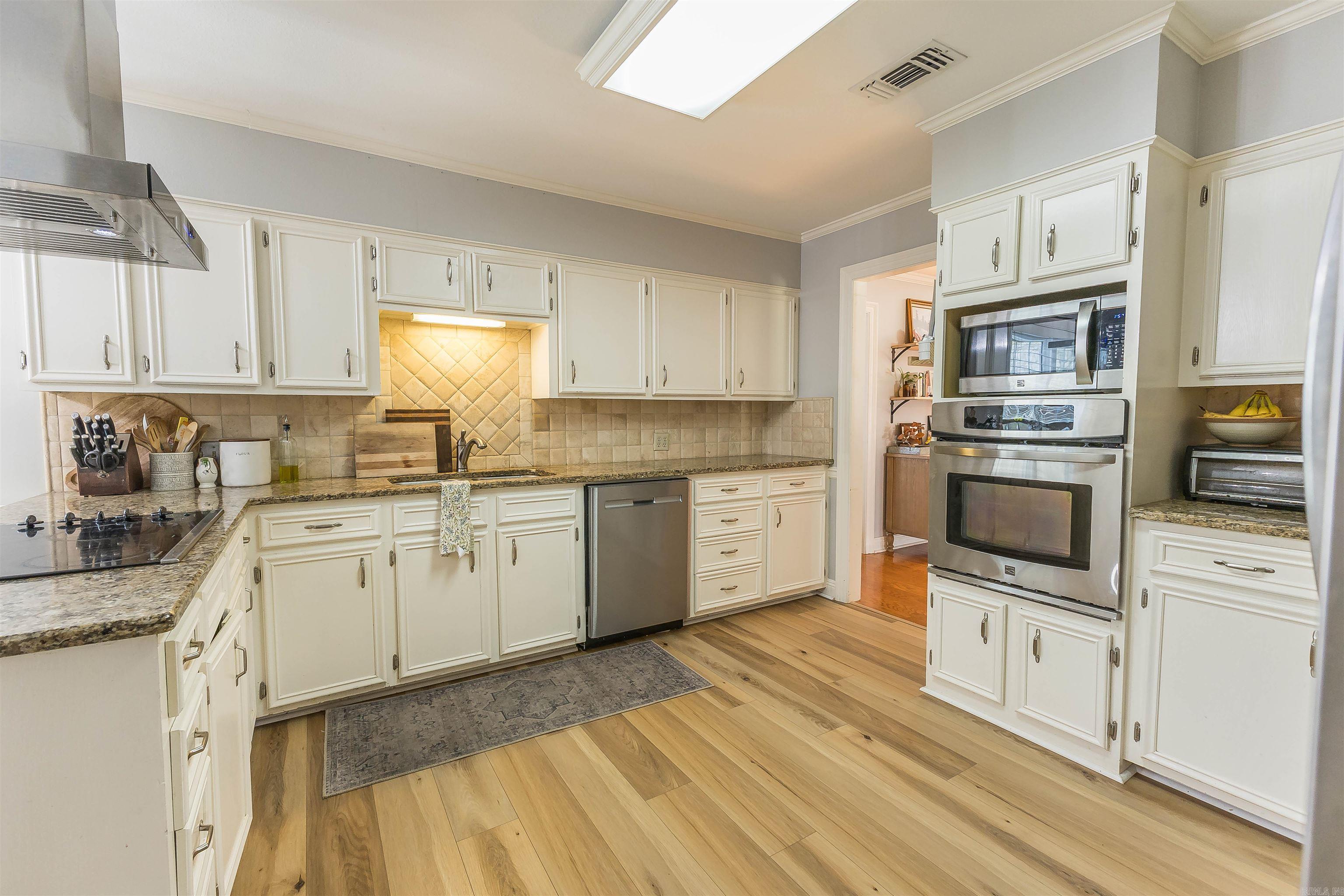 TIMBERLANE PLACE - Residential