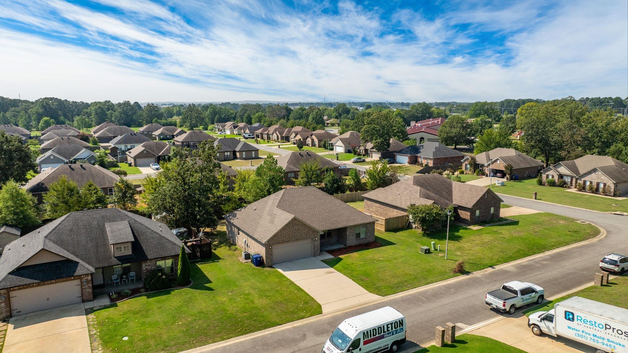 MAKENNA COVE - Residential