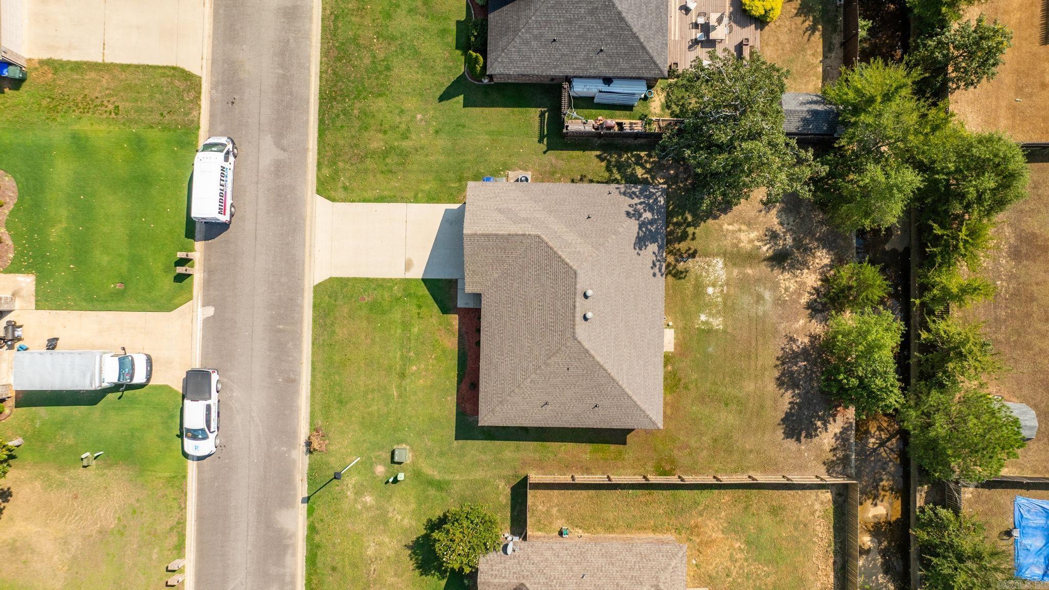 MAKENNA COVE - Residential