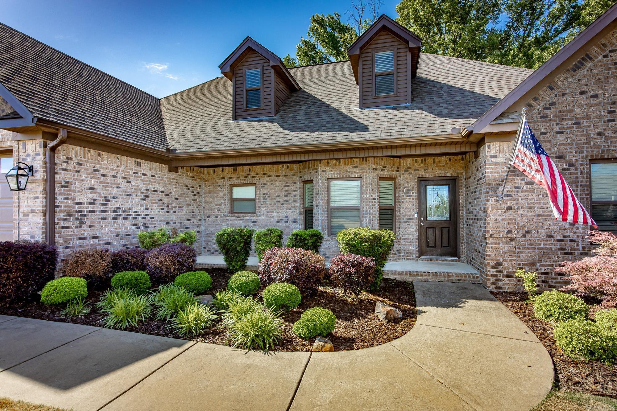 SHADOW CREEK - Residential
